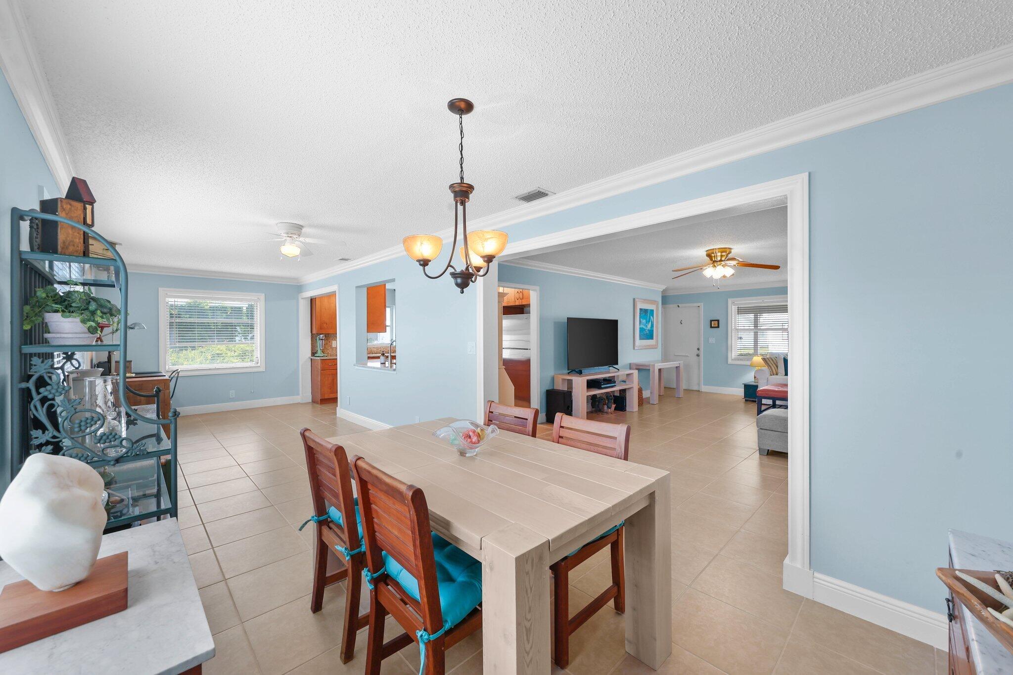 2114 SW 13th Place