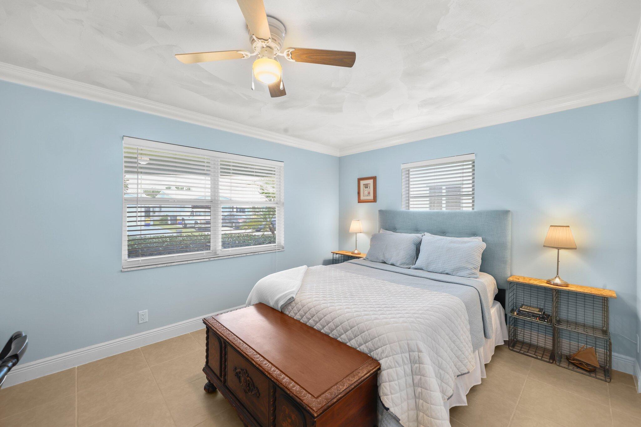 2114 SW 13th Place