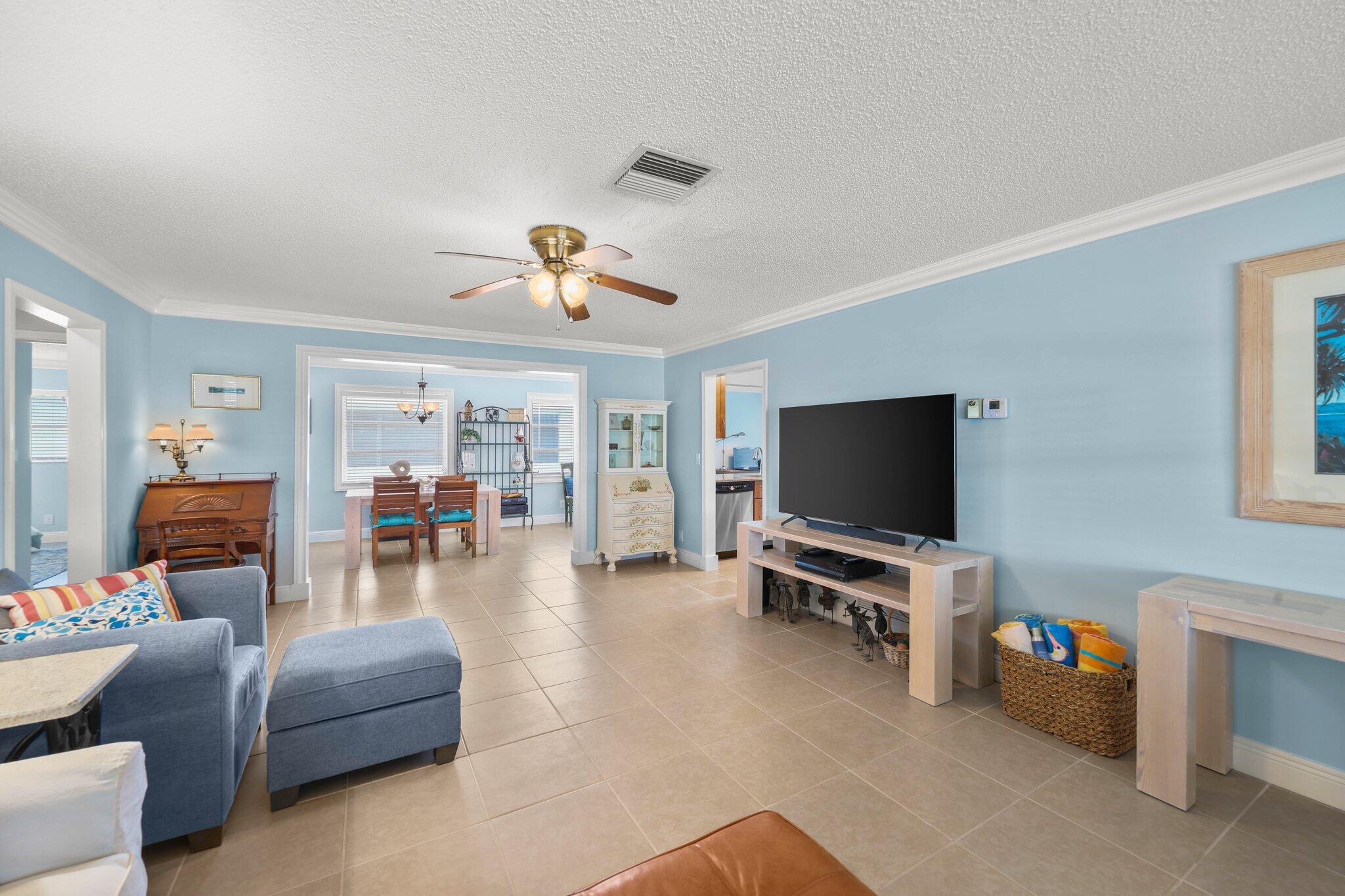 2114 SW 13th Place