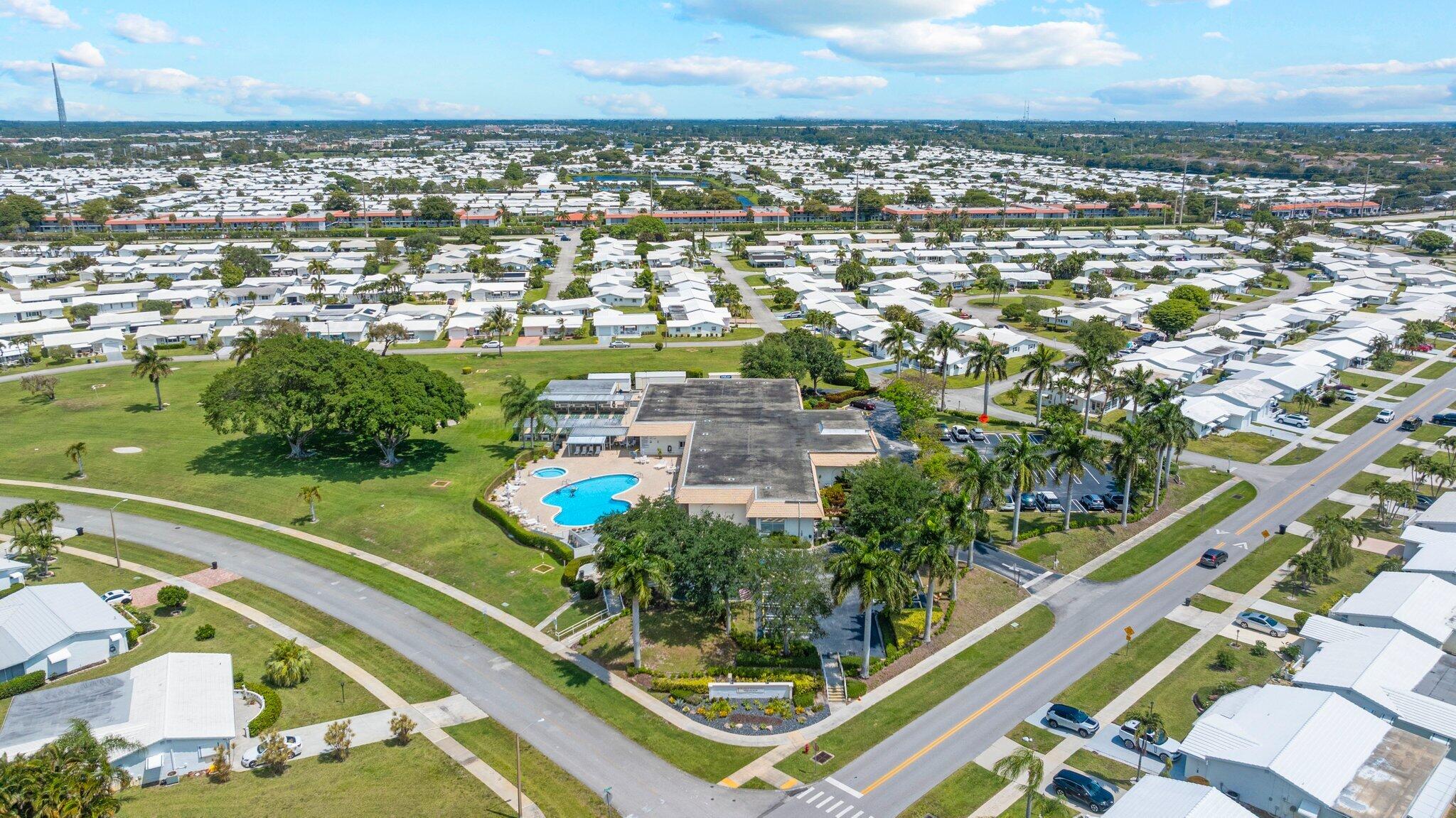 2114 SW 13th Place