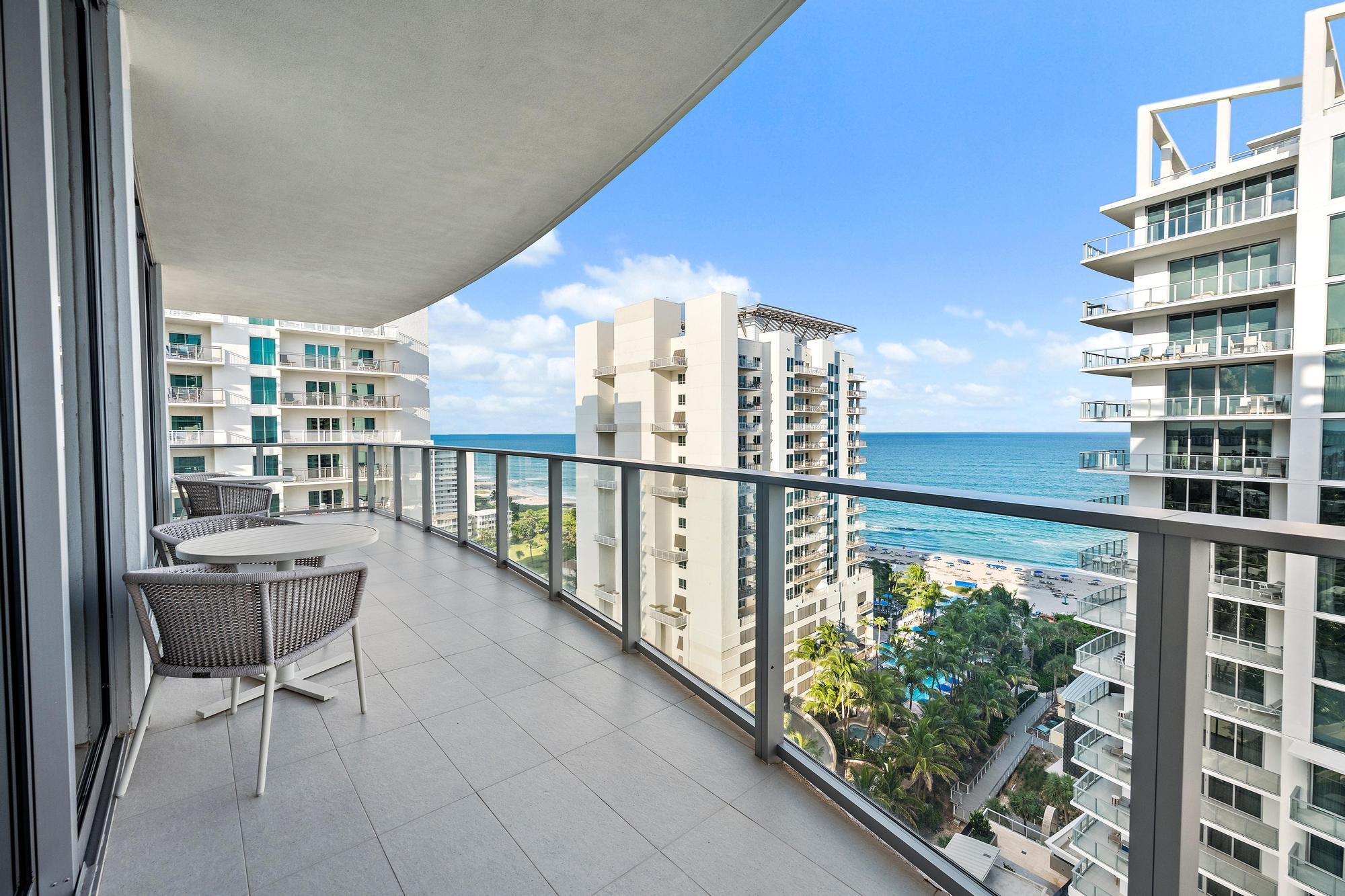 3100 N Ocean Drive N P1602