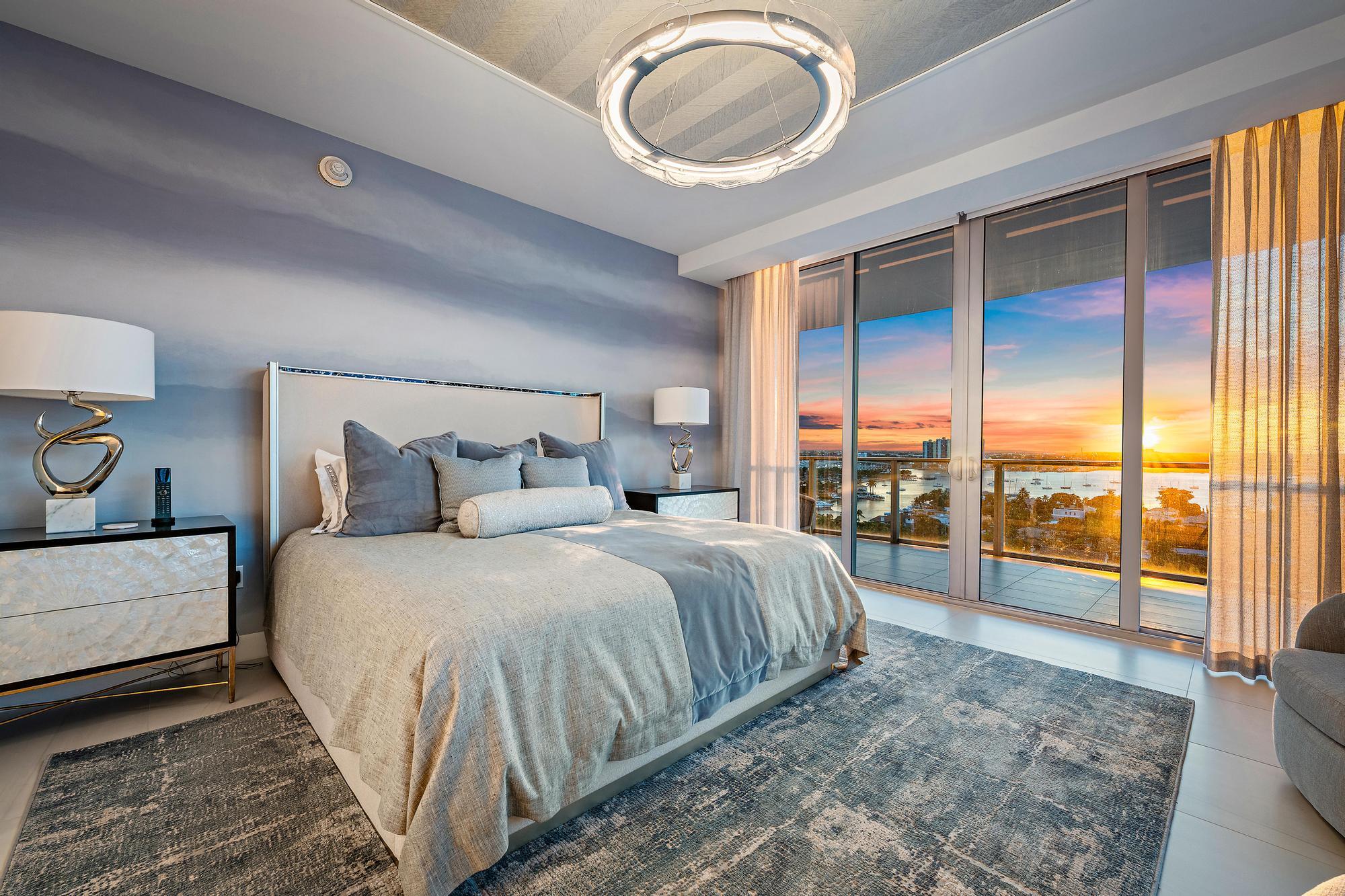3100 N Ocean Drive N P1602
