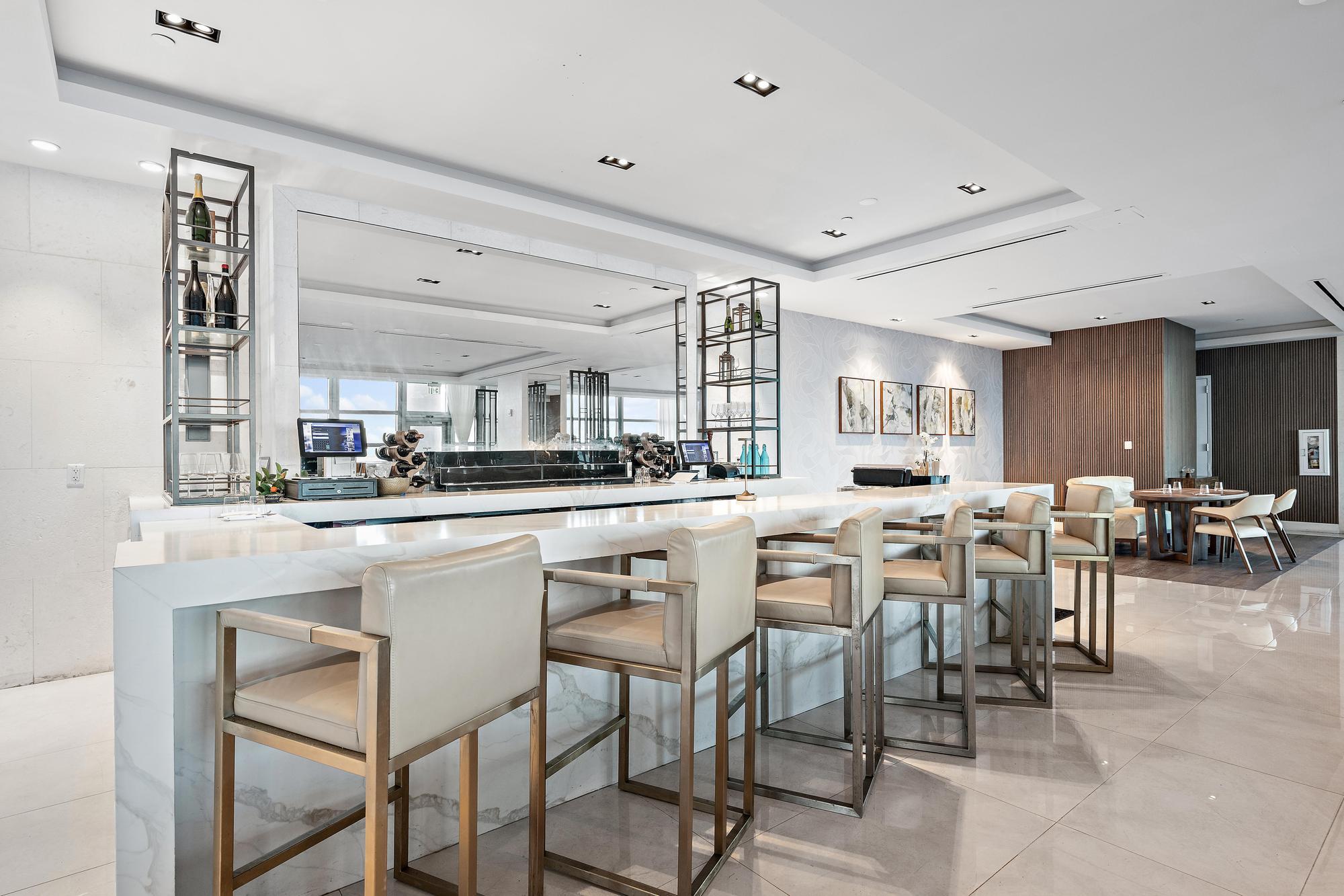 3100 N Ocean Drive N P1602