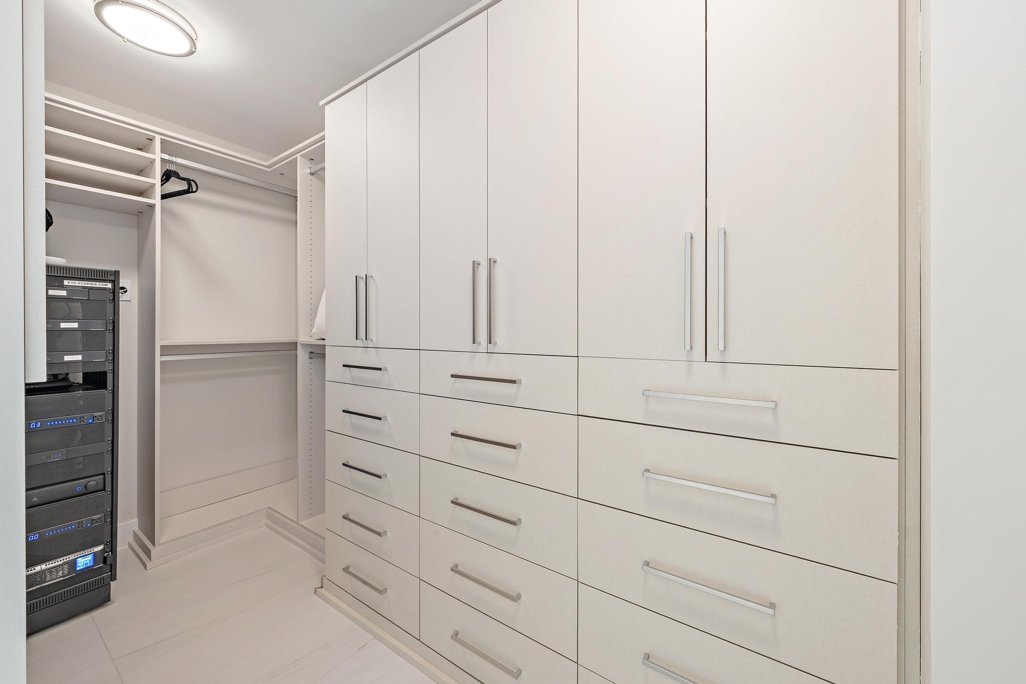 3100 N Ocean Drive N P1602