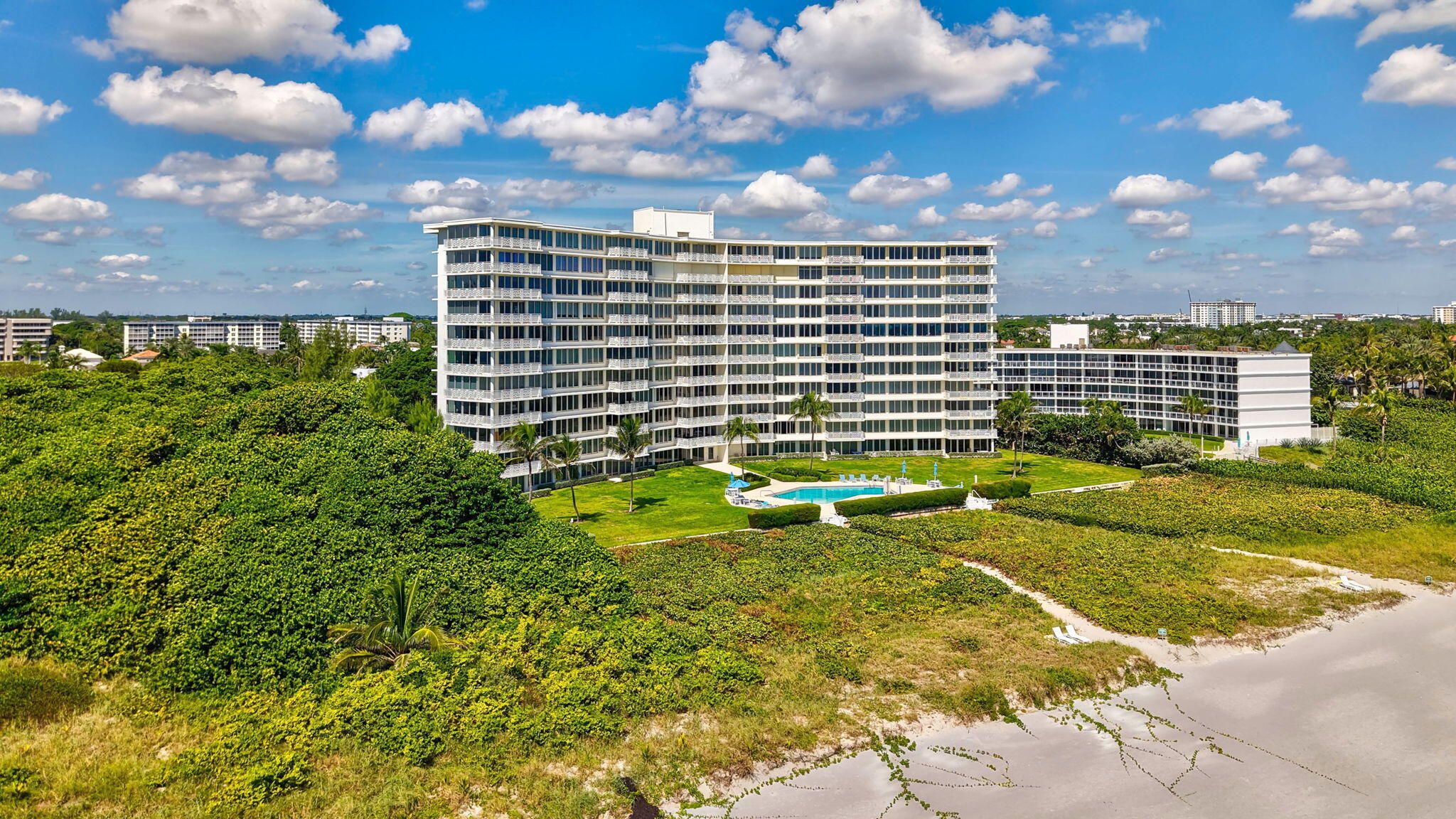 1225 S OCEAN Boulevard 101