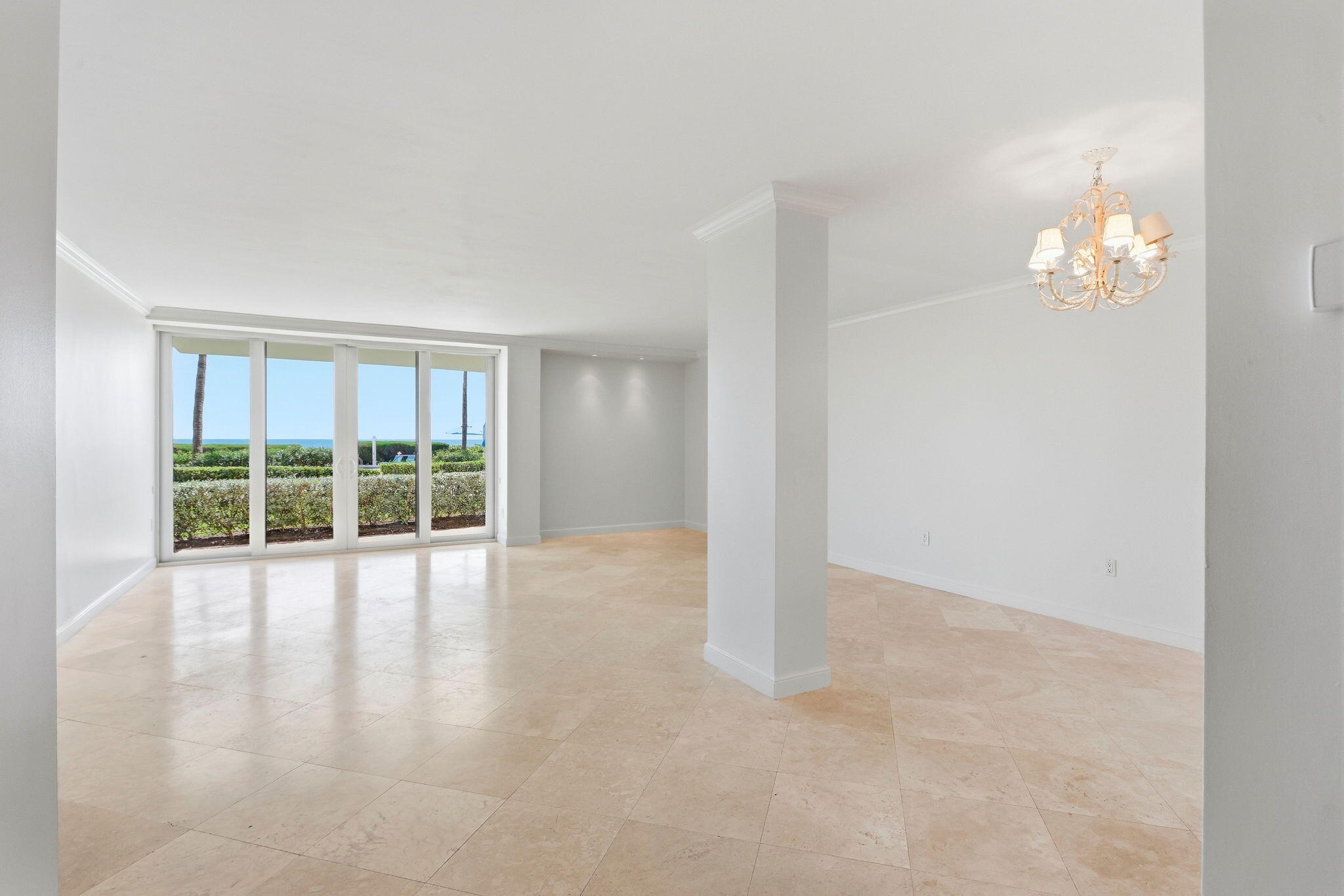 1225 S OCEAN Boulevard 101