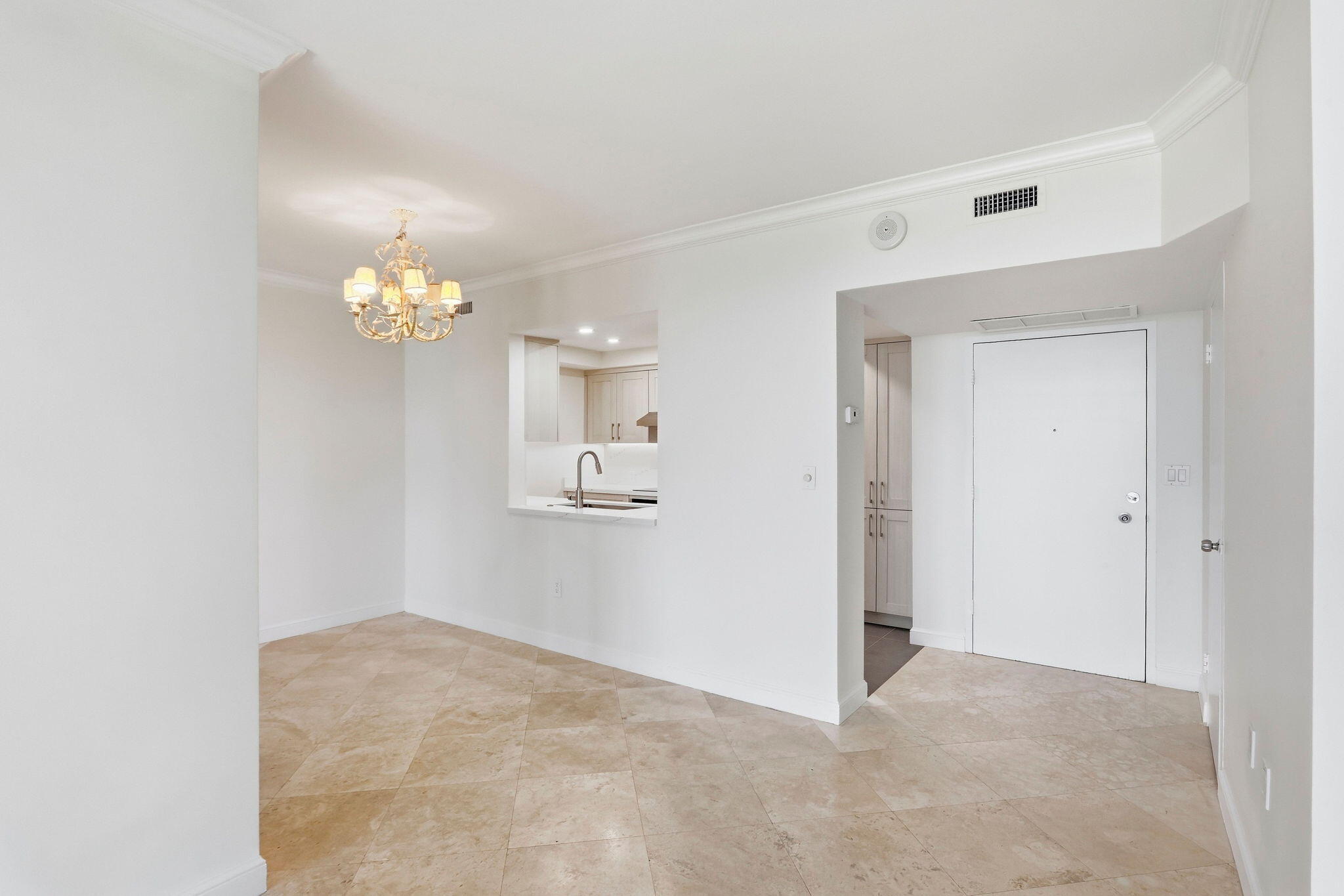 1225 S OCEAN Boulevard 101