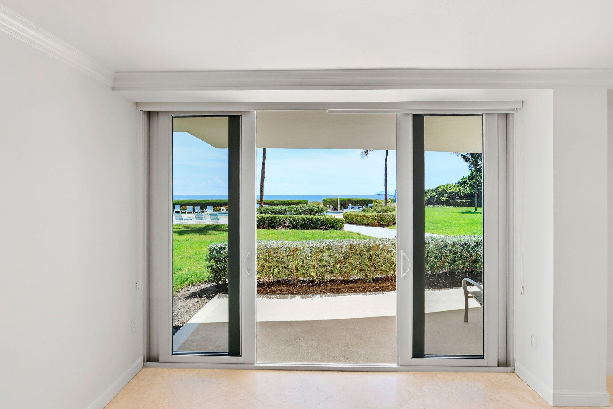 1225 S OCEAN Boulevard 101