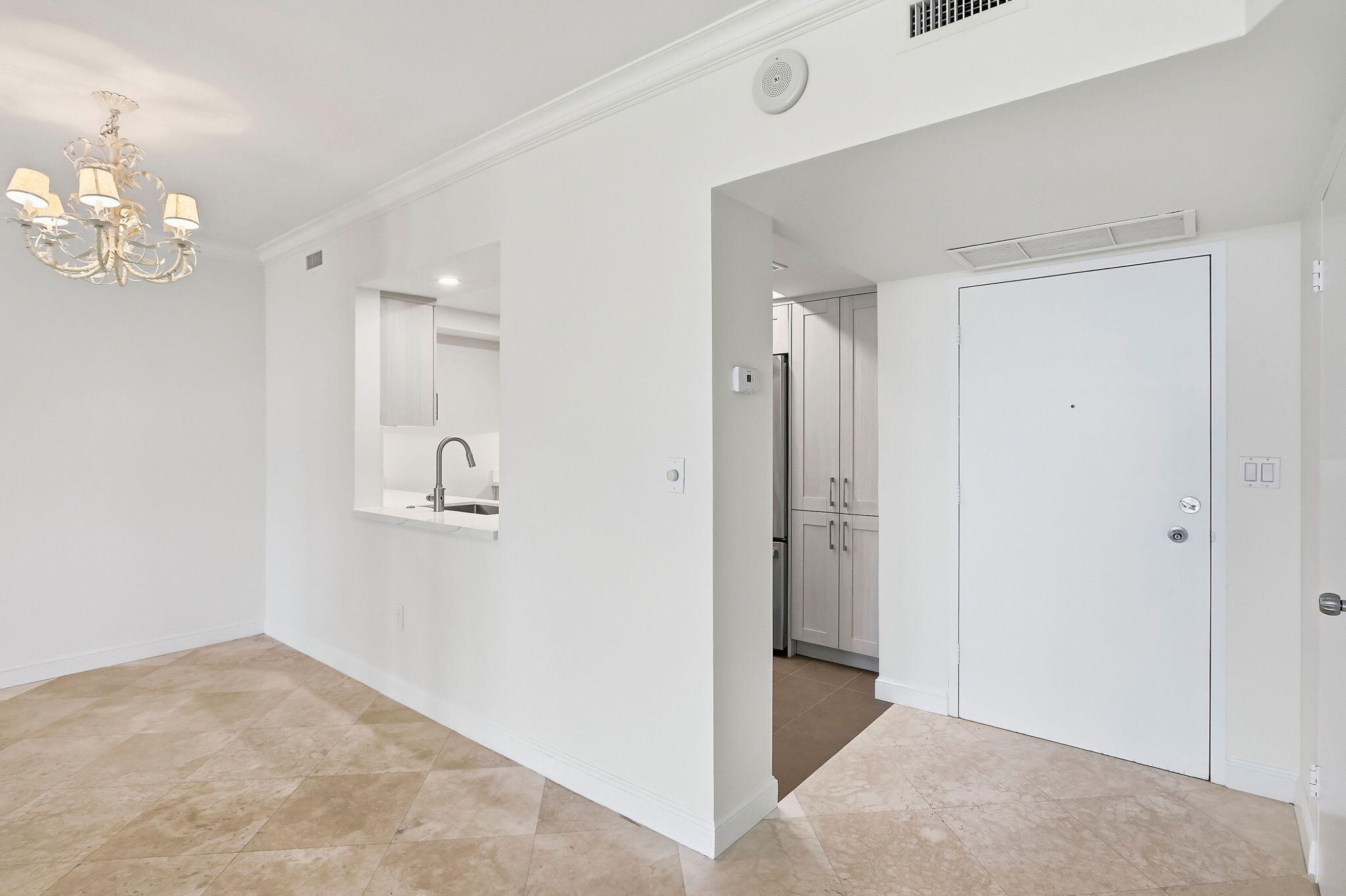1225 S OCEAN Boulevard 101