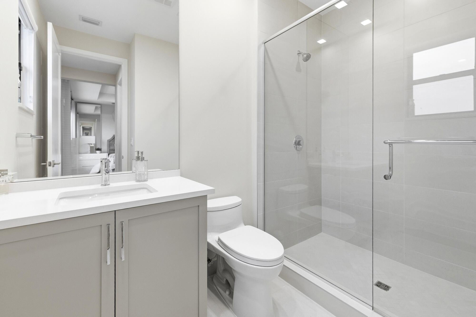 13143 FEATHERING Way