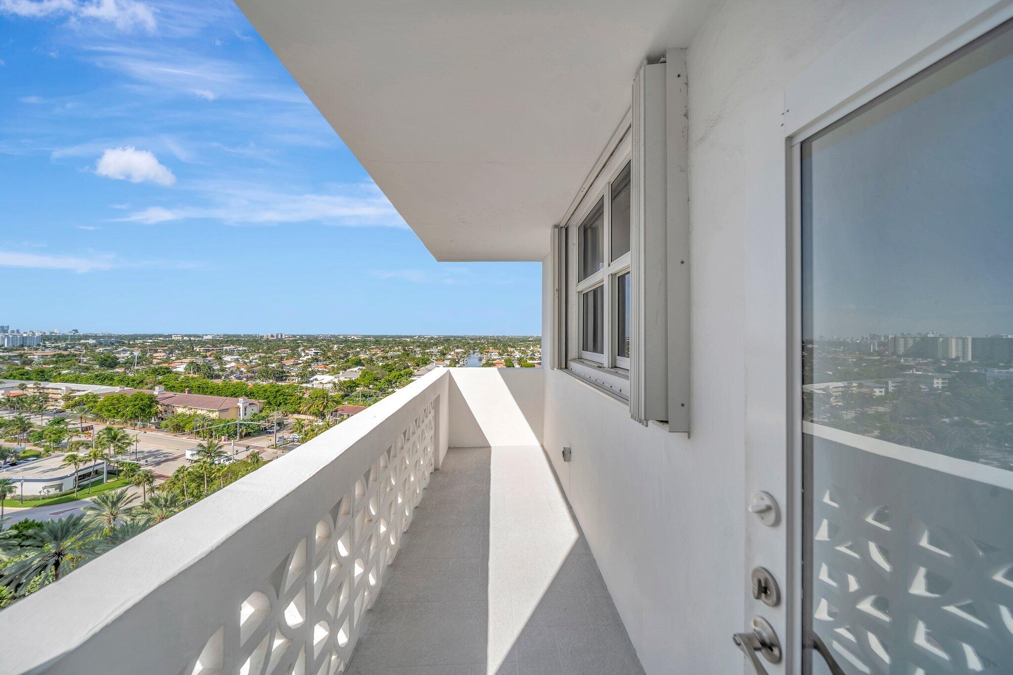 4250 Galt Ocean Drive 14B