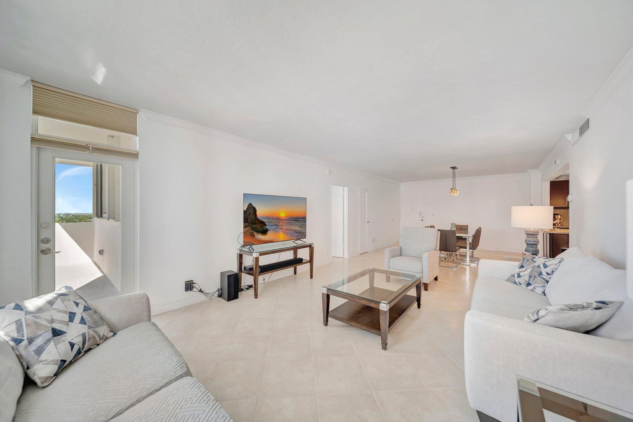 4250 Galt Ocean Drive 14B
