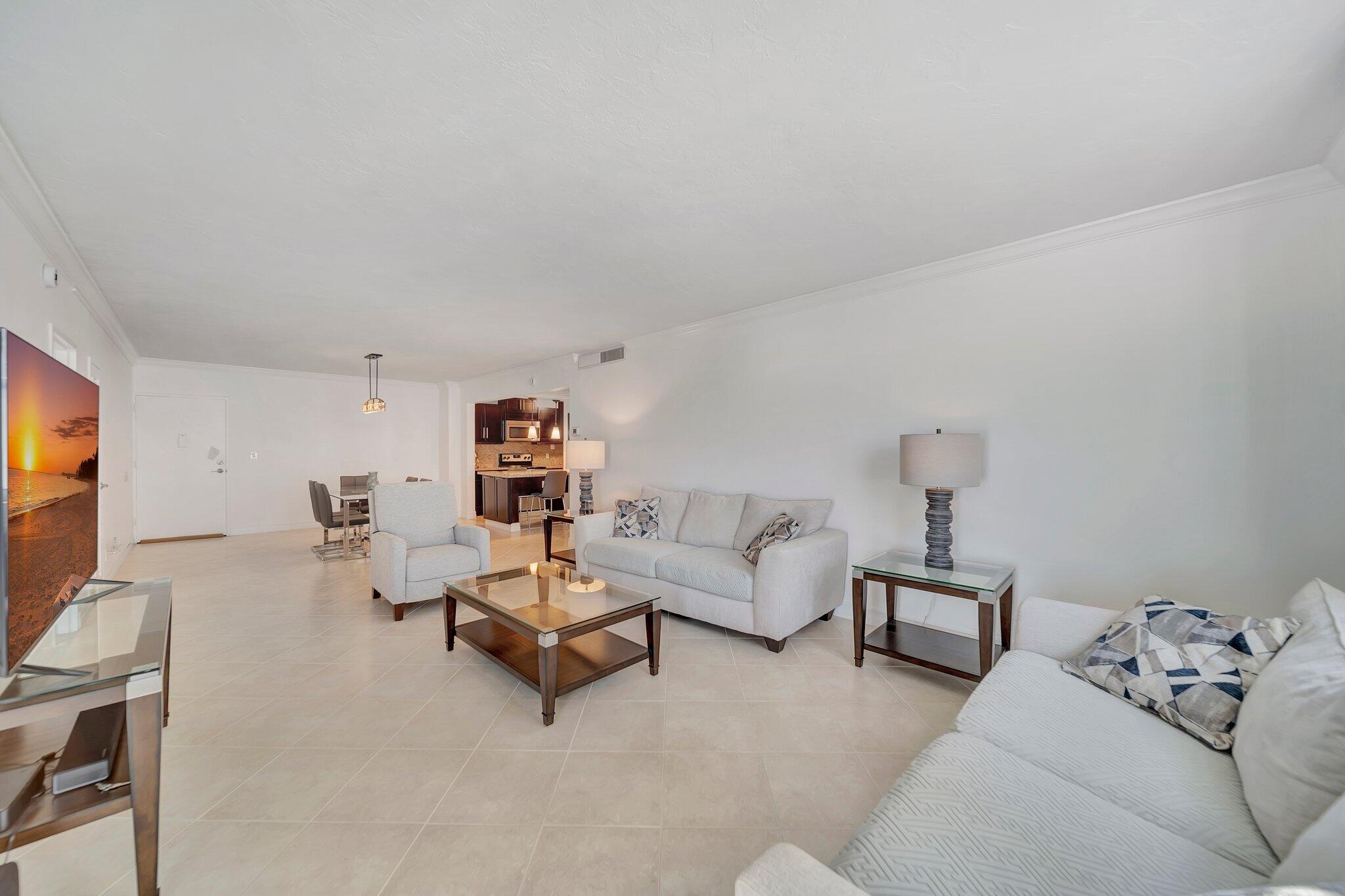 4250 Galt Ocean Drive 14B