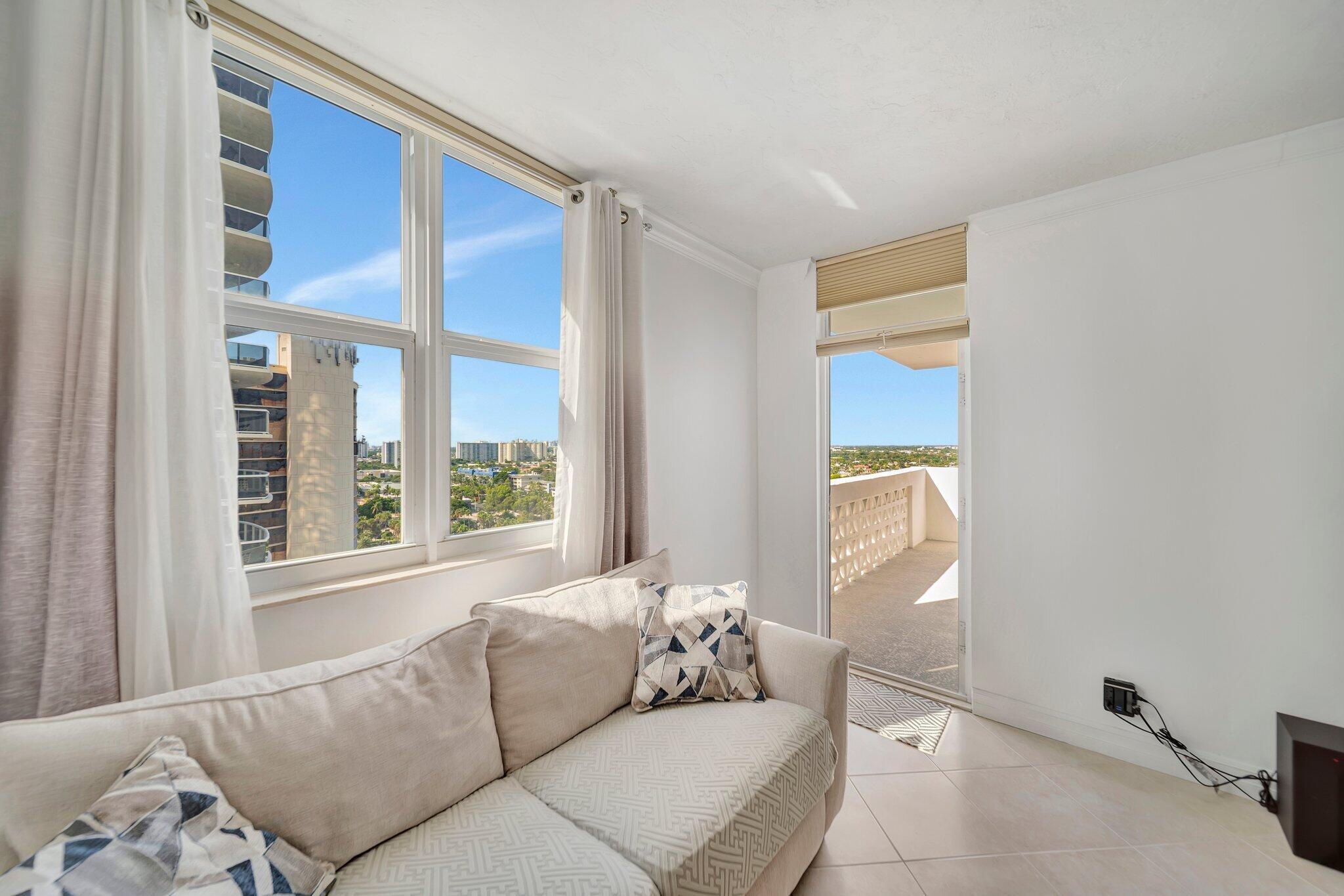4250 Galt Ocean Drive 14B
