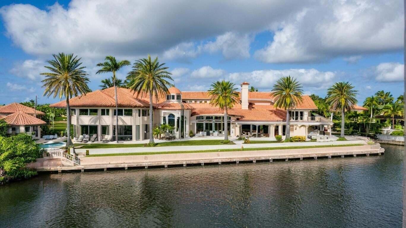 3100 NE 46th Street