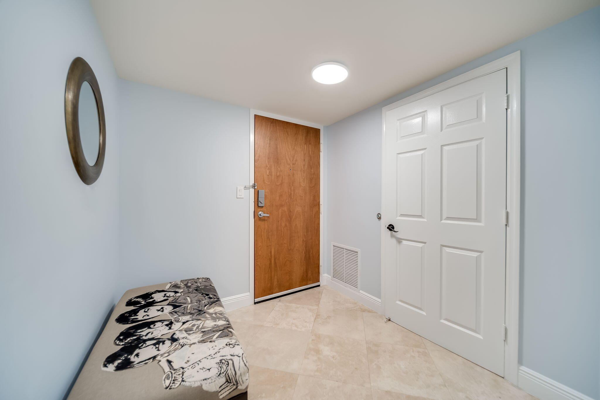 2011 N OCEAN Boulevard 302
