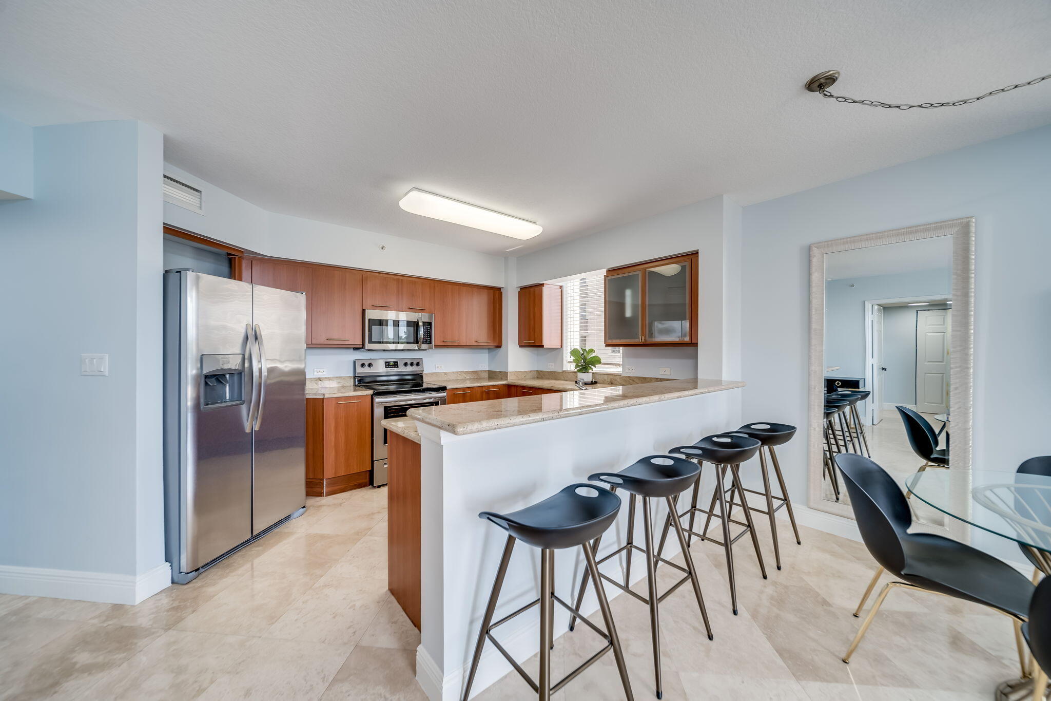 2011 N OCEAN Boulevard 302