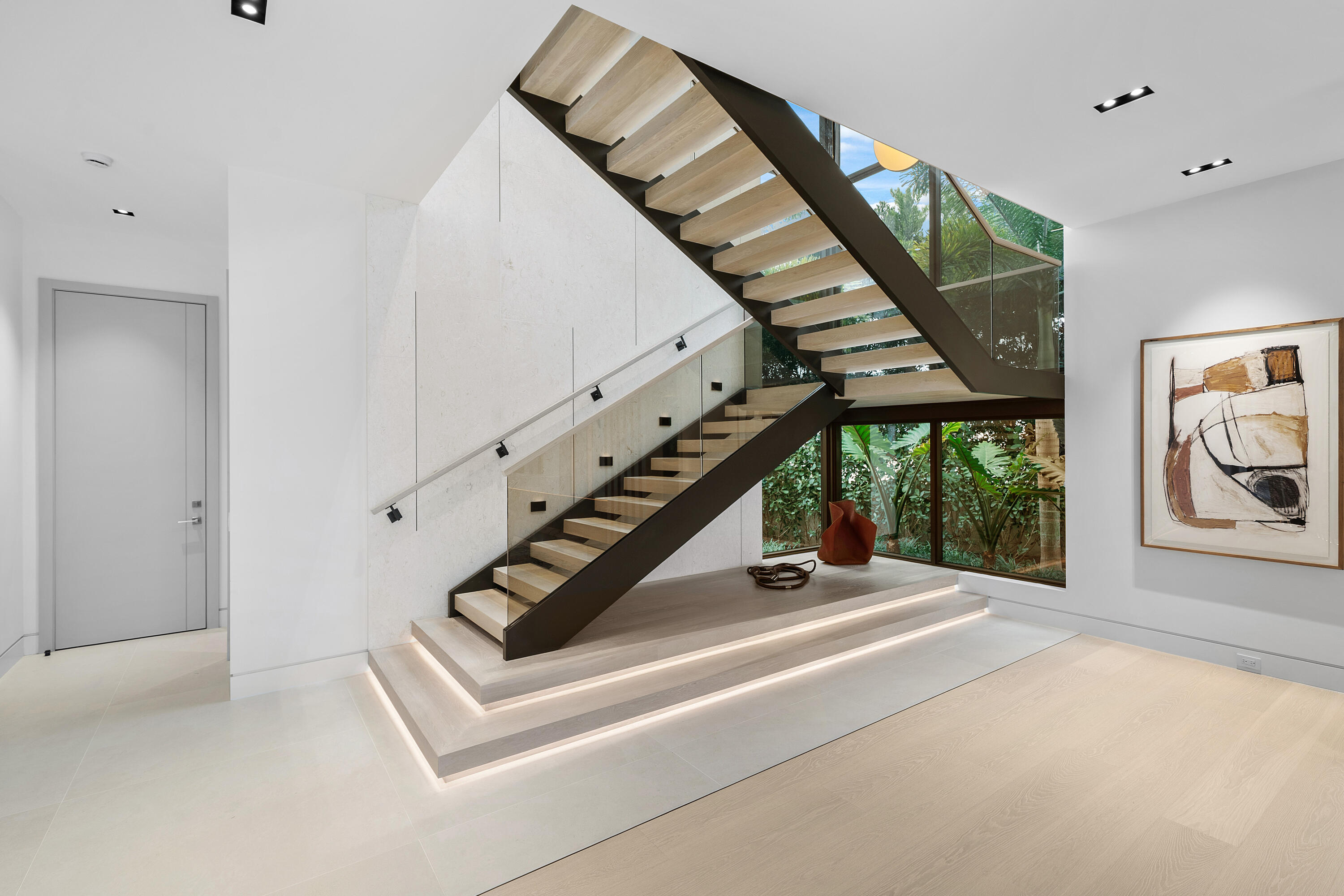 829 ORCHID Drive