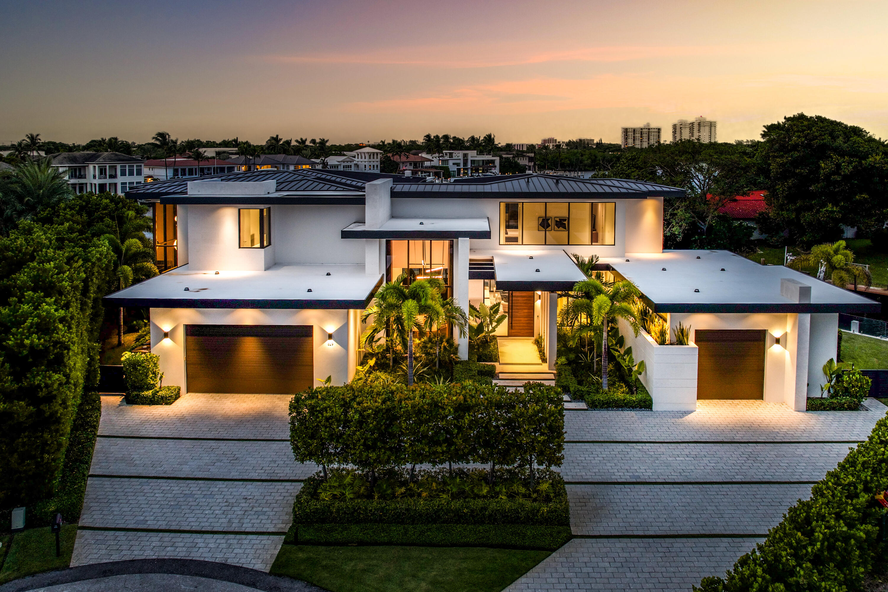 829 ORCHID Drive