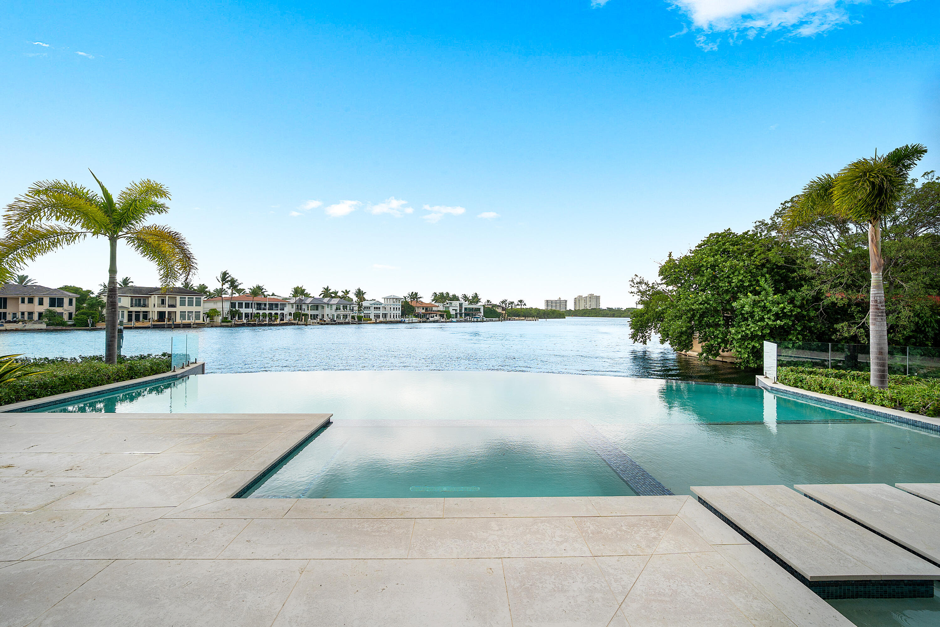 829 ORCHID Drive