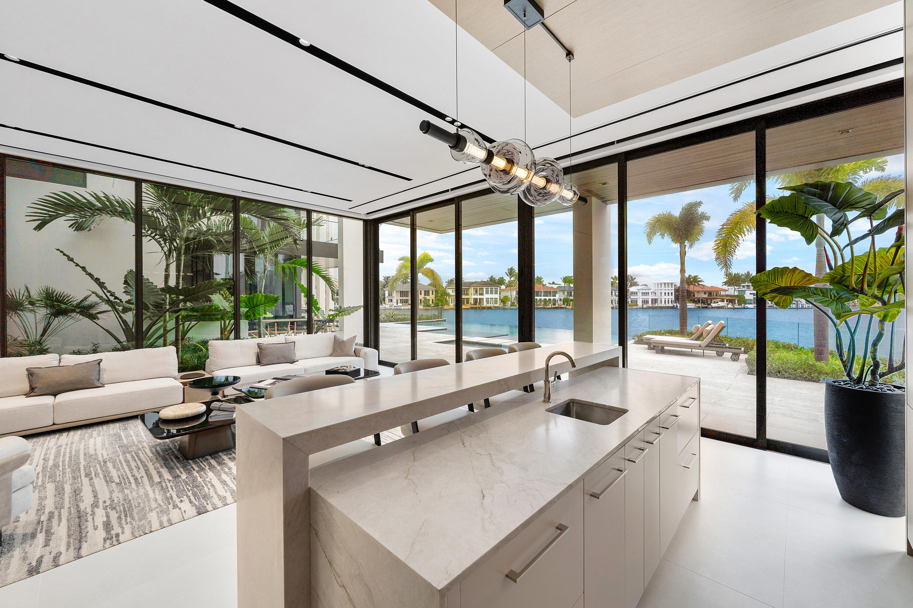 829 ORCHID Drive