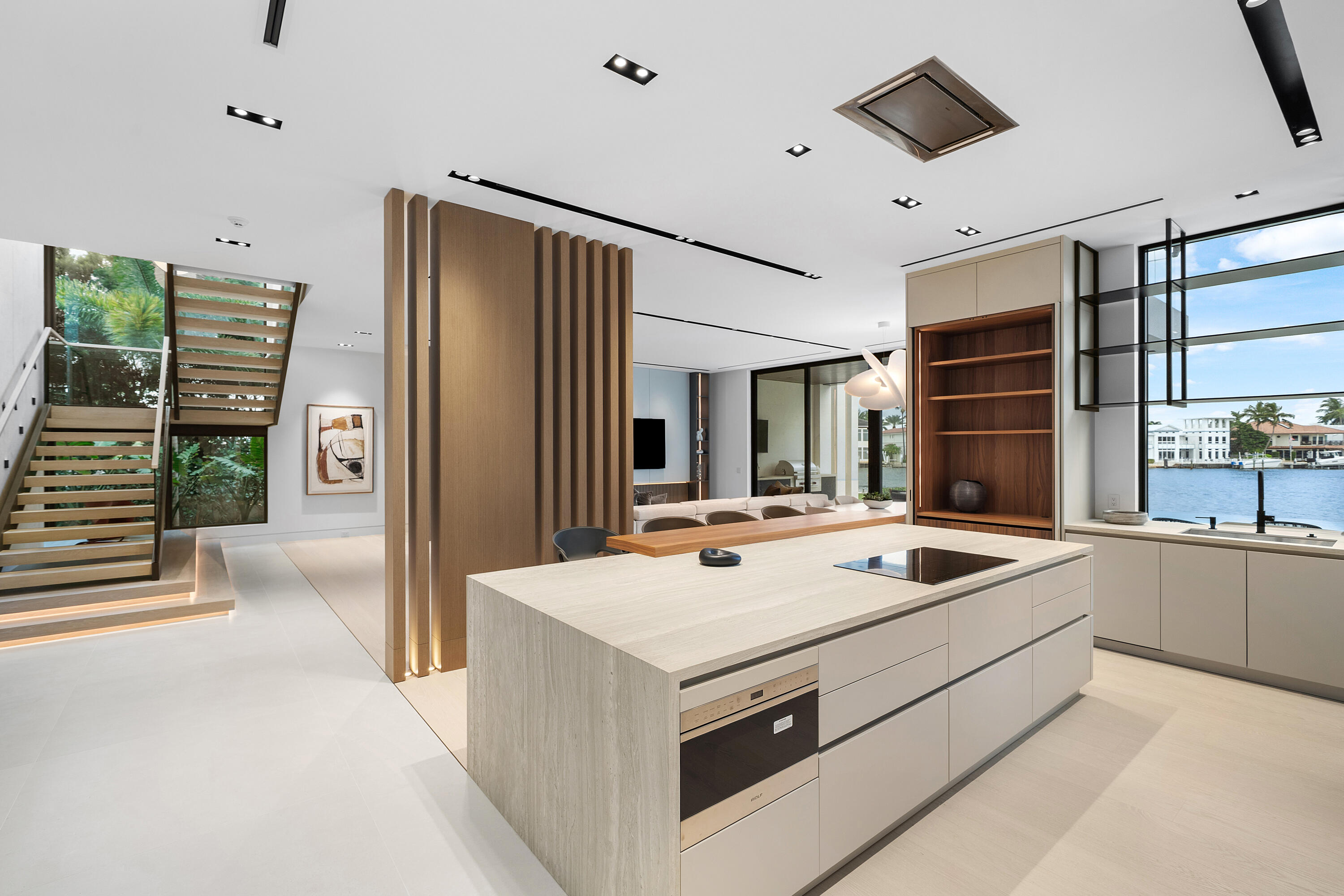 829 ORCHID Drive