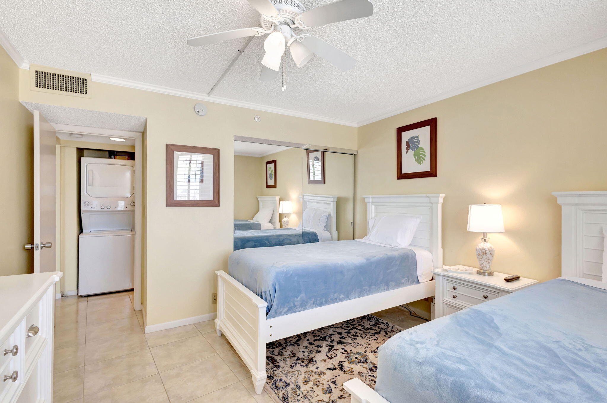 400 OCEAN TRAIL Way 209
