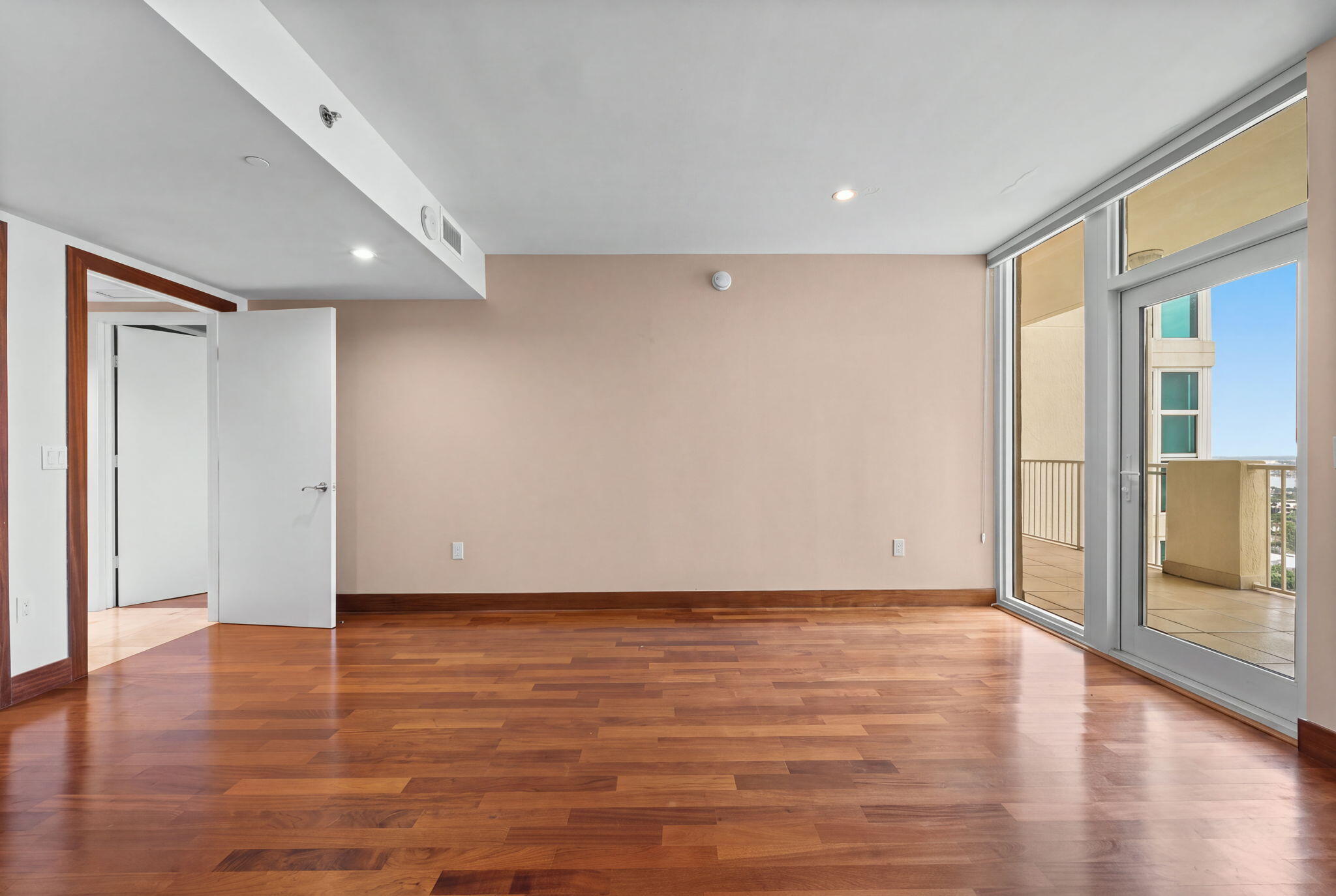 101 S Fort Lauderdale Beach Boulevard Unit: 2601