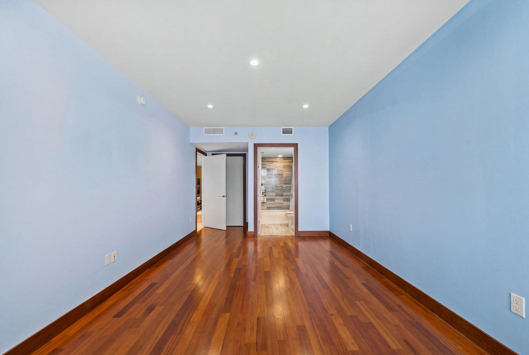 101 S Fort Lauderdale Beach Boulevard Unit: 2601