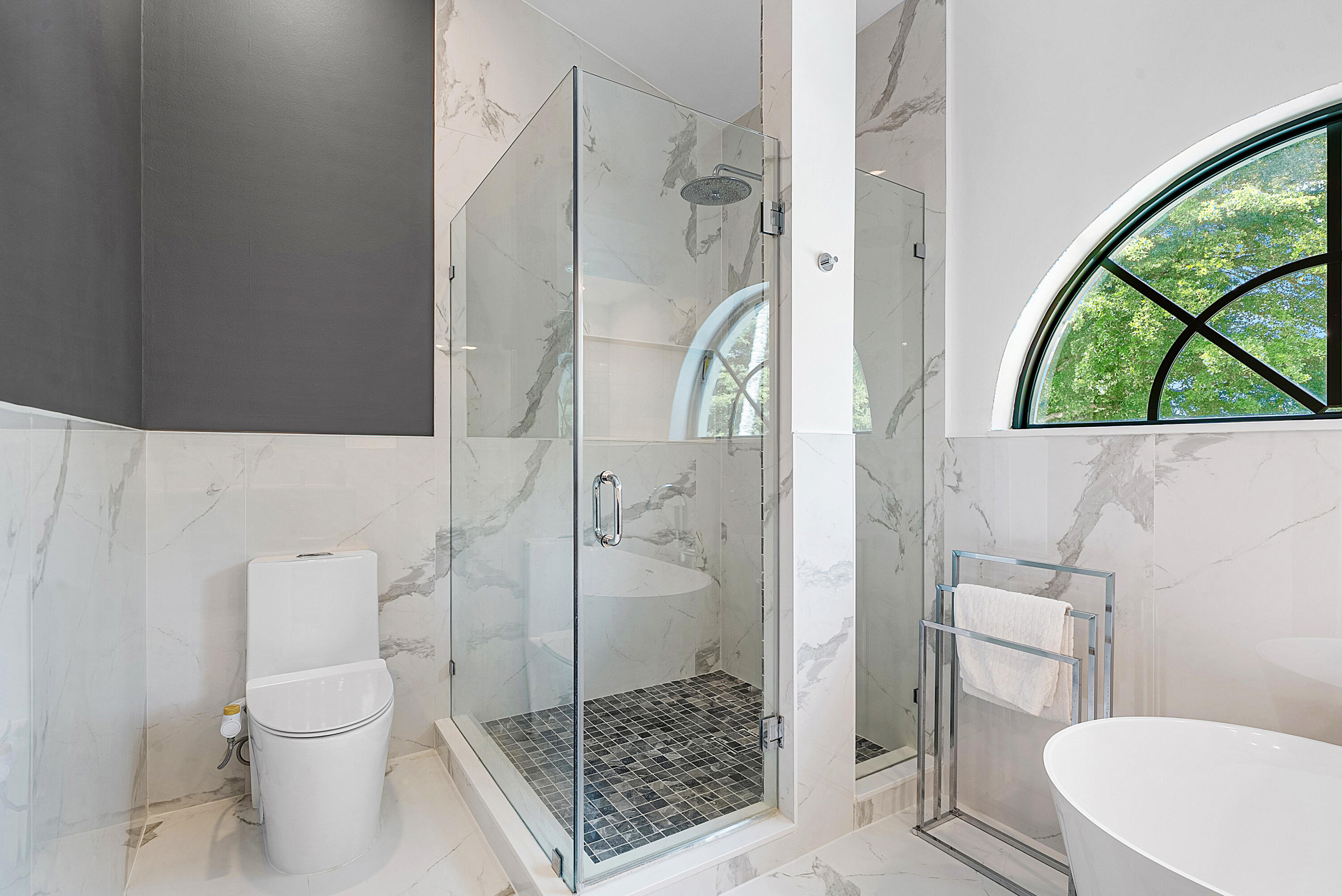 23260 MIRABELLA Circle N