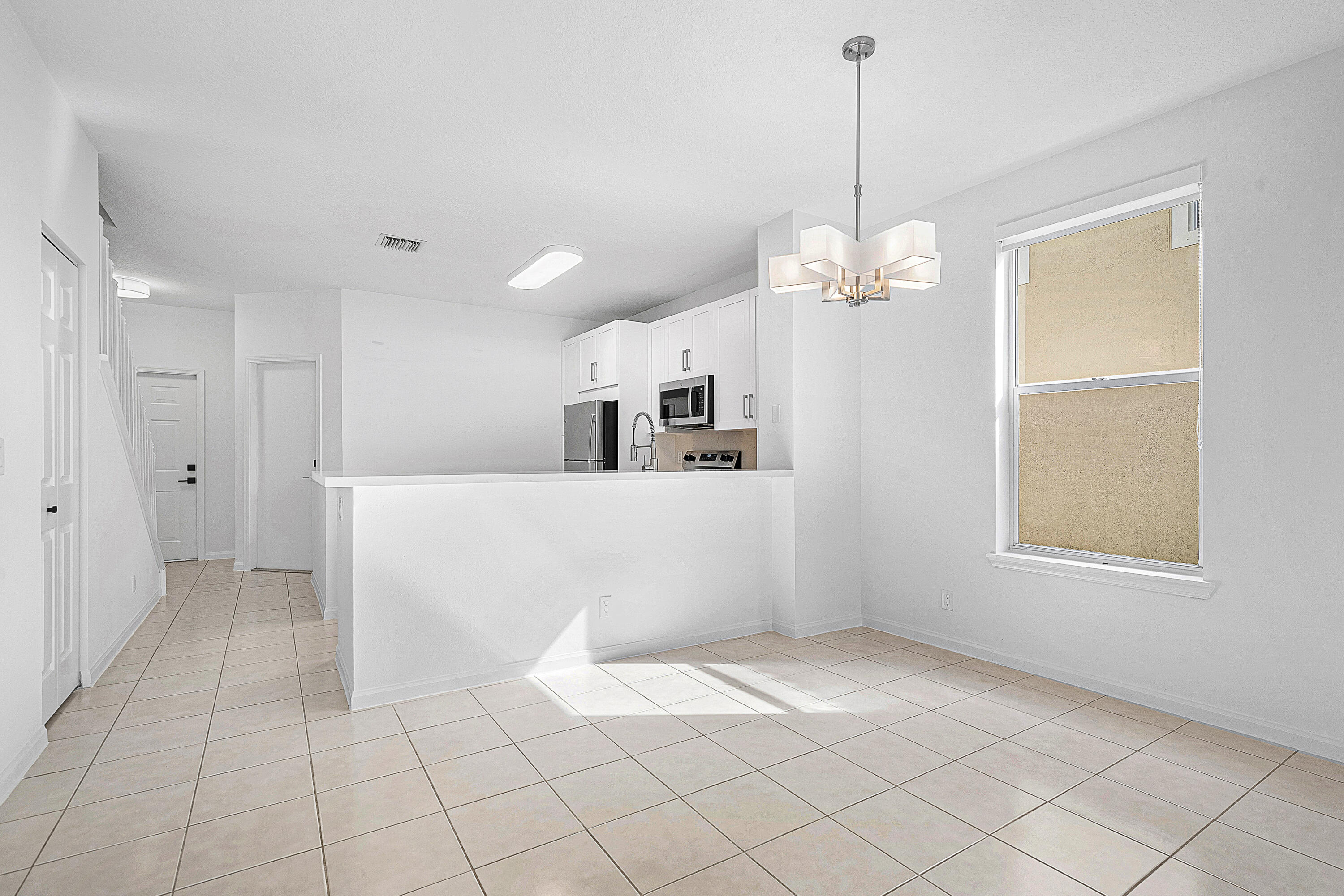 9688 Porta Leona Lane
