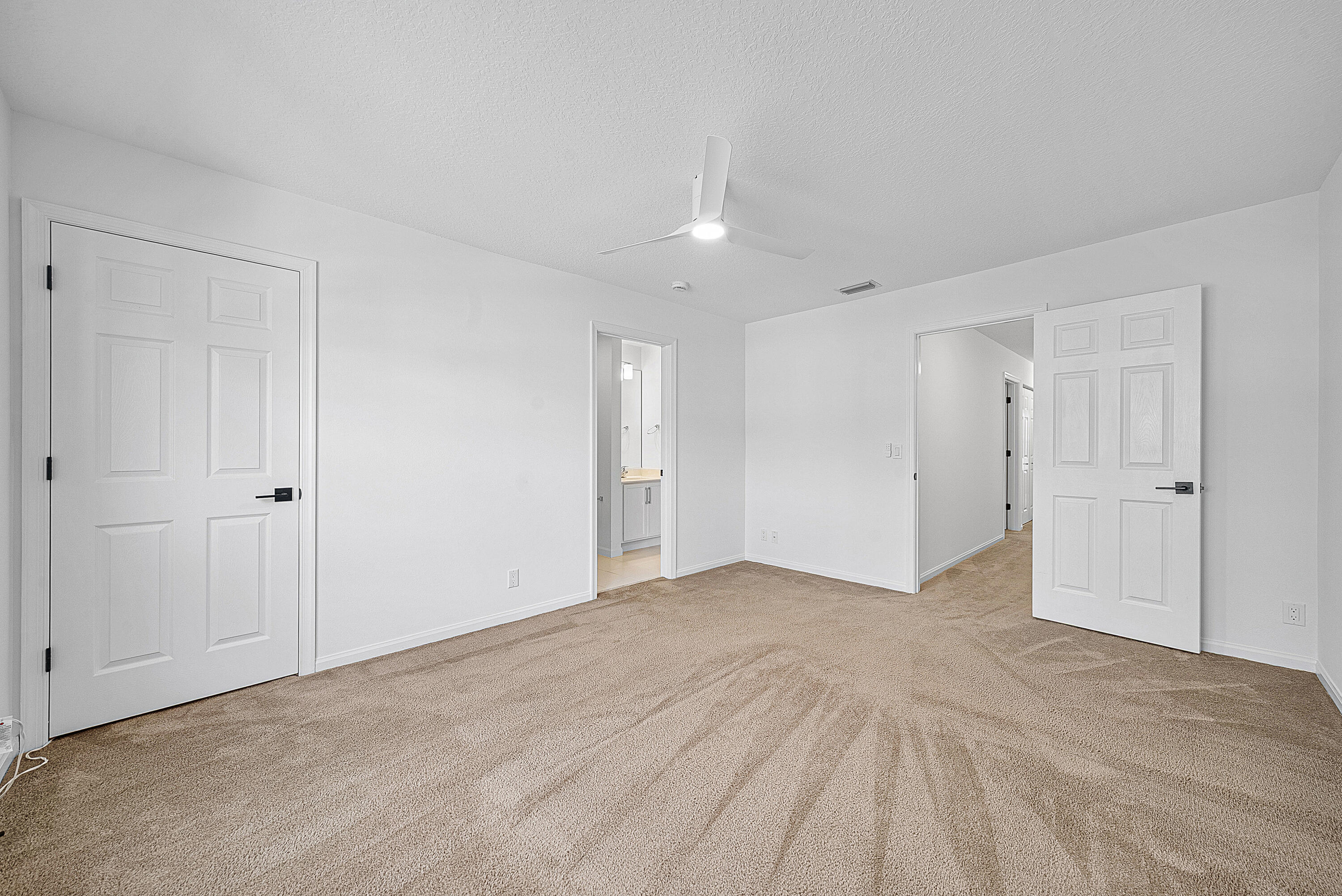 9688 Porta Leona Lane