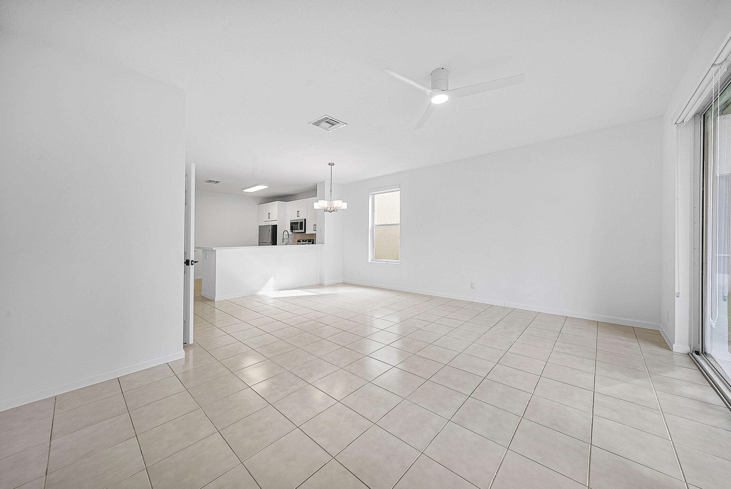 9688 Porta Leona Lane