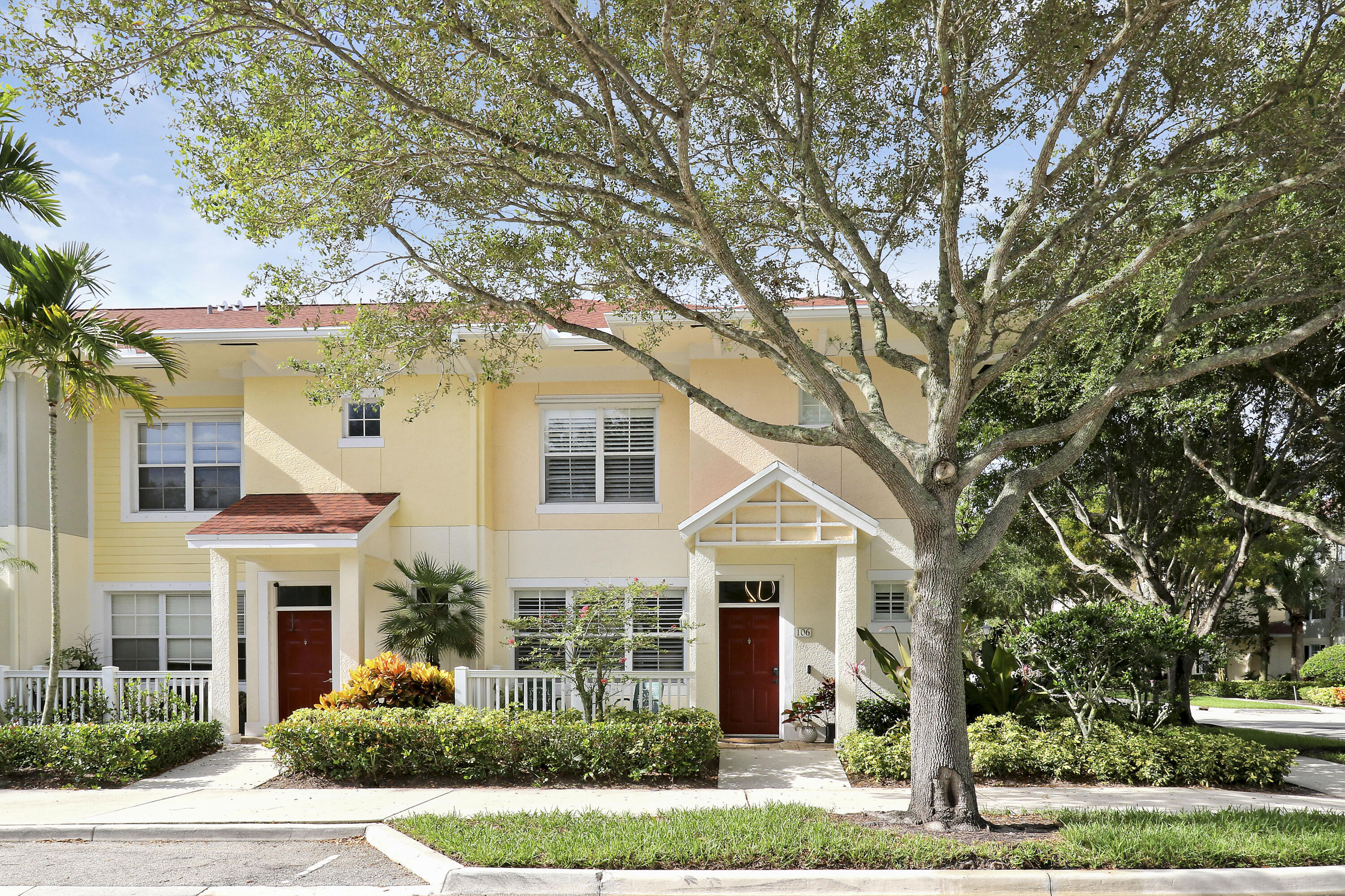 776 Dakota Drive 106