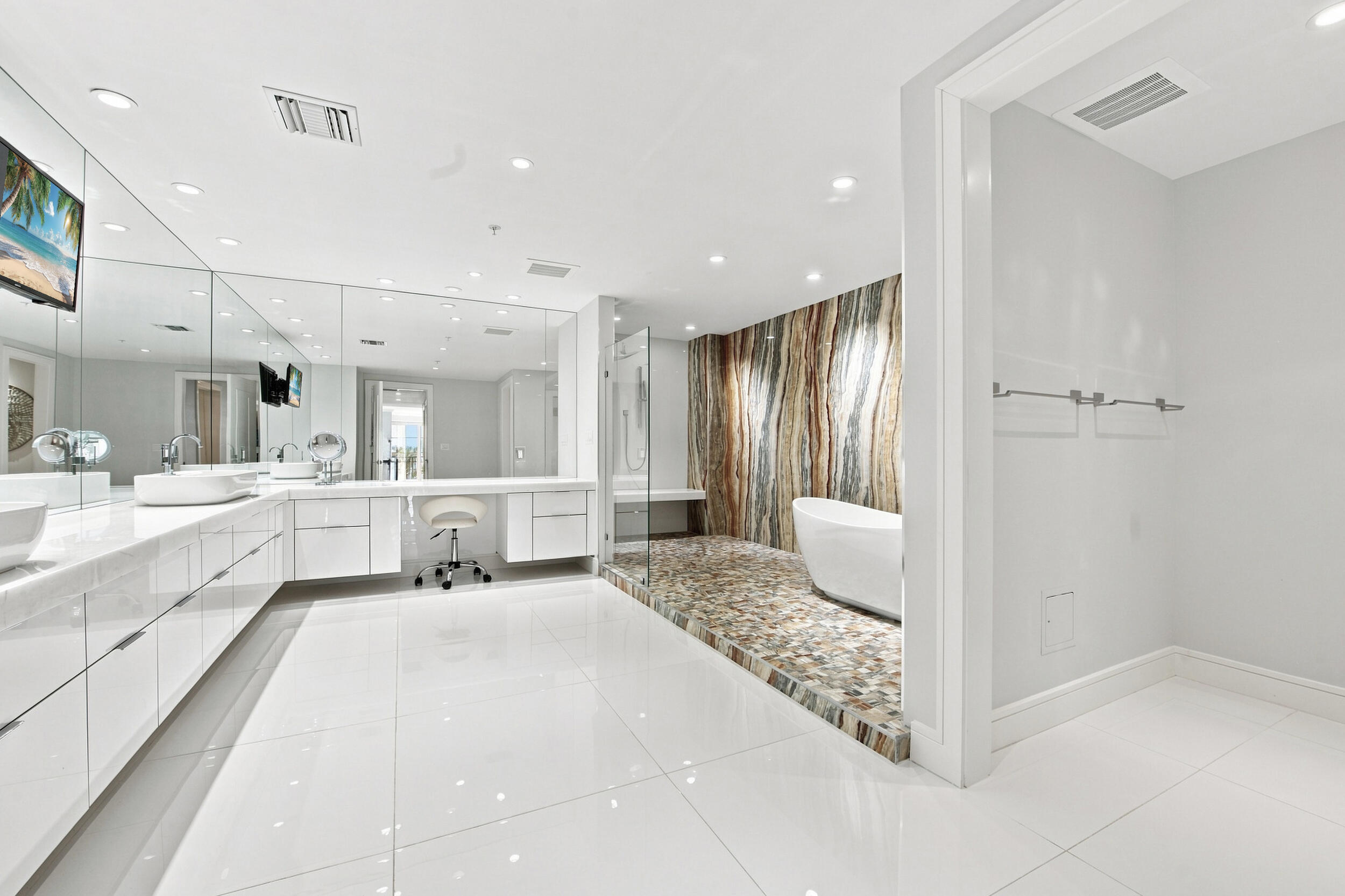 155 Ocean Avenue 502