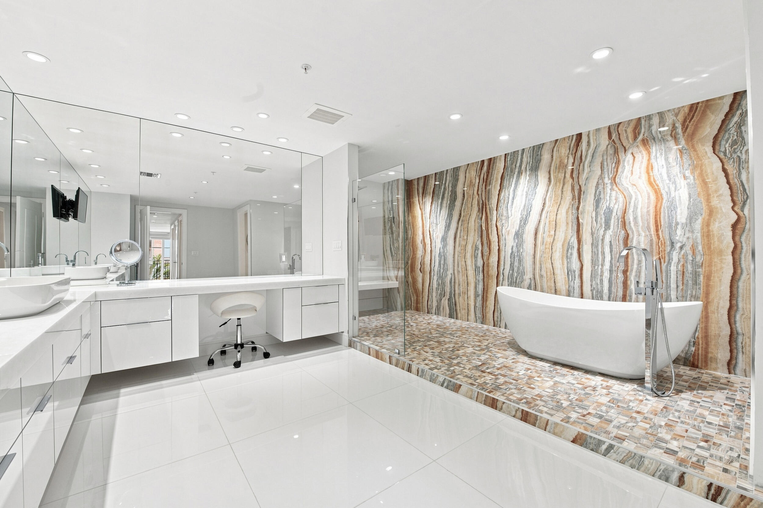 155 Ocean Avenue 502