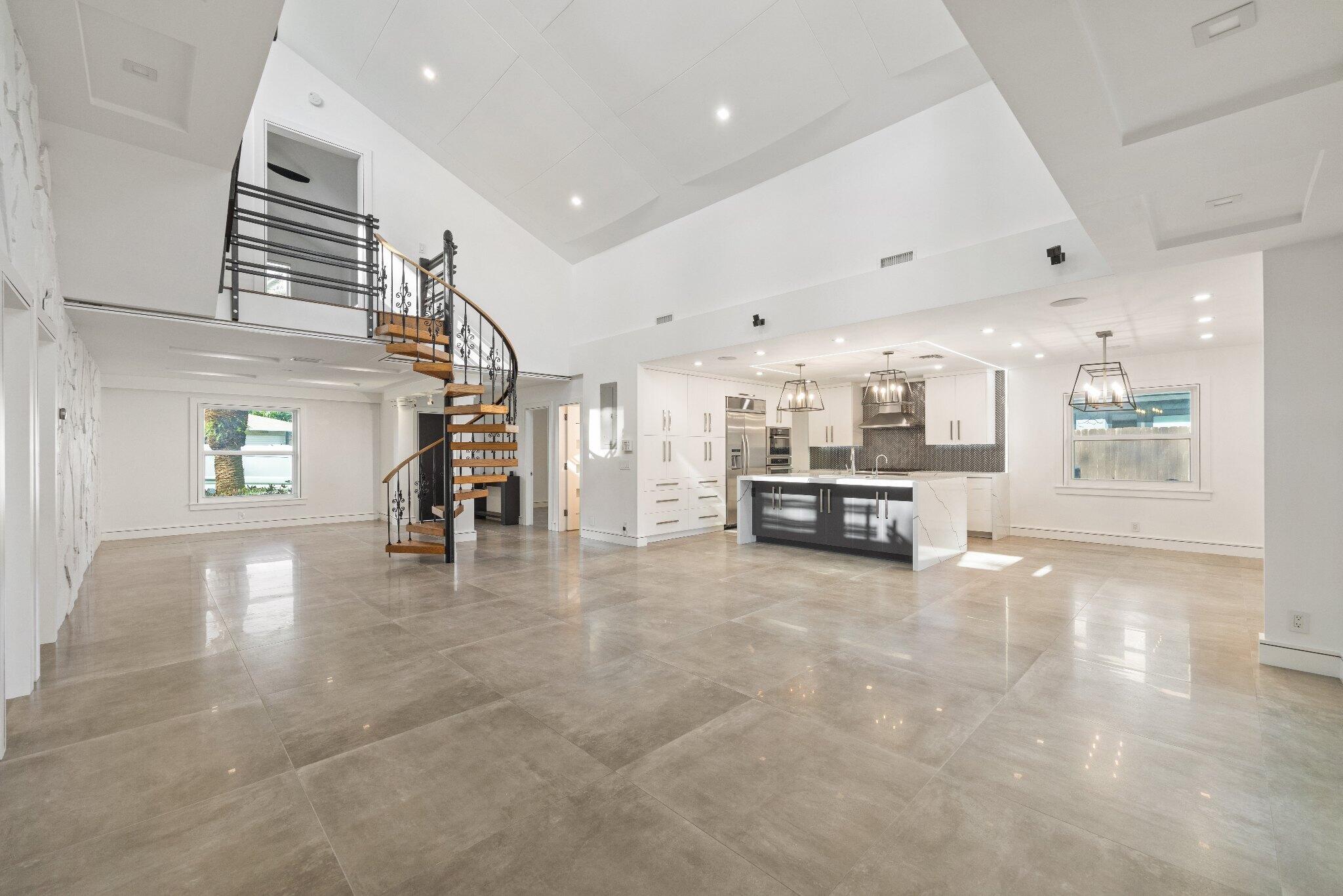 33 OREGON Lane