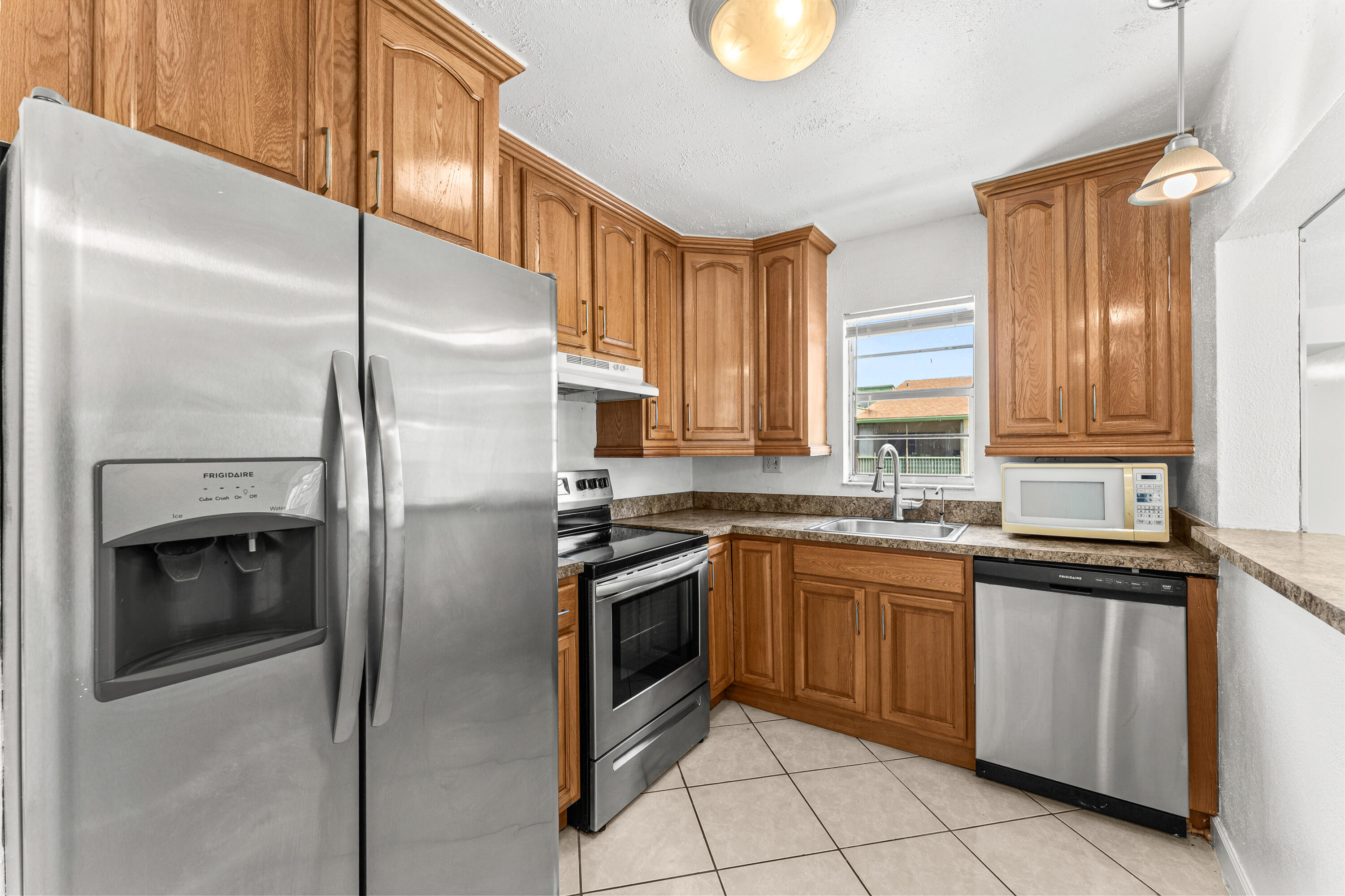4148 NW 90th Avenue 201