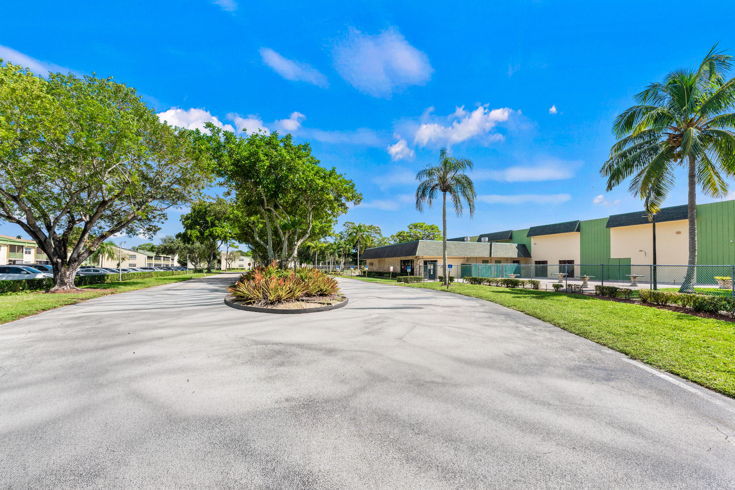 4148 NW 90th Avenue 201