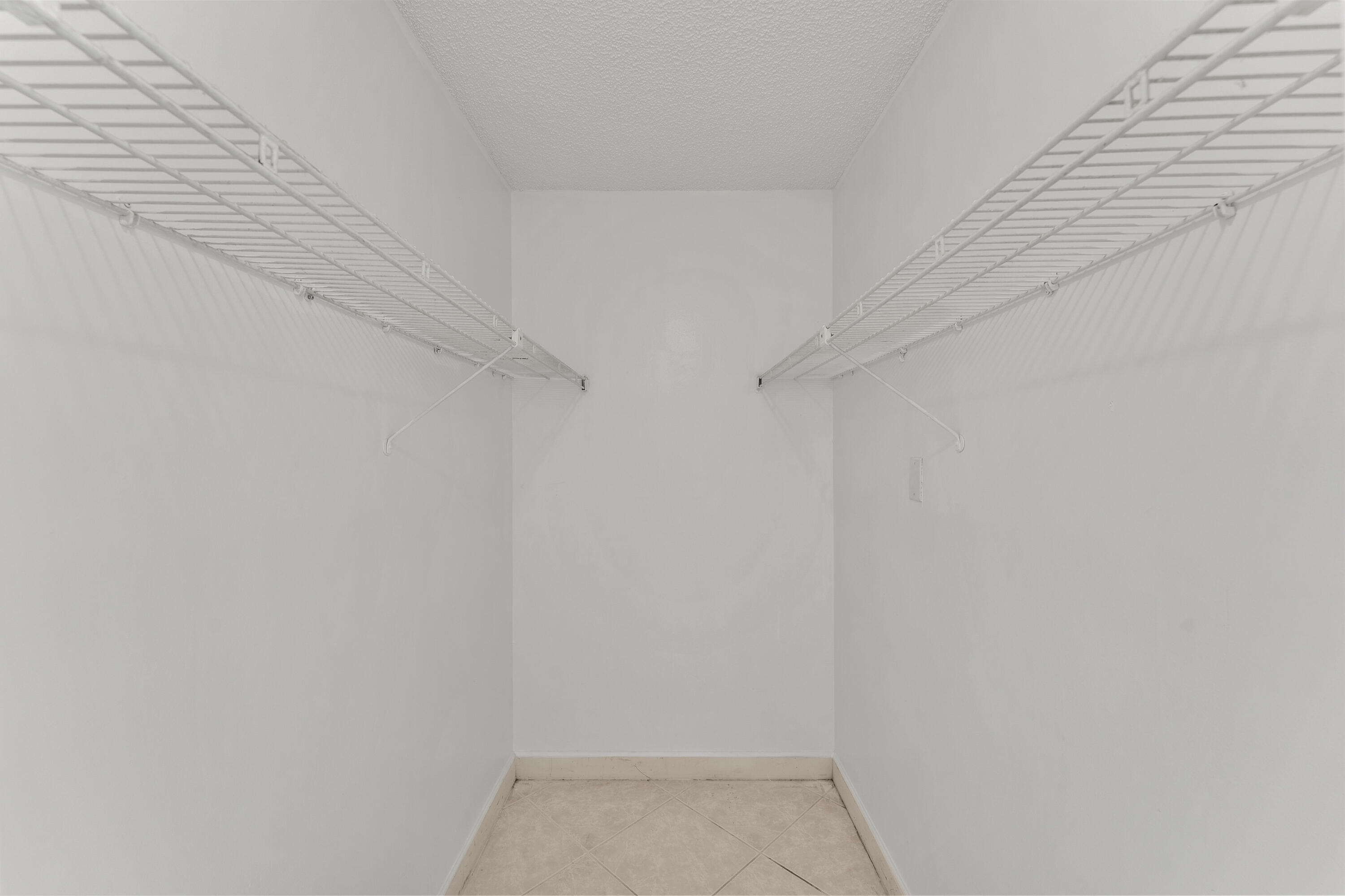 4148 NW 90th Avenue 201