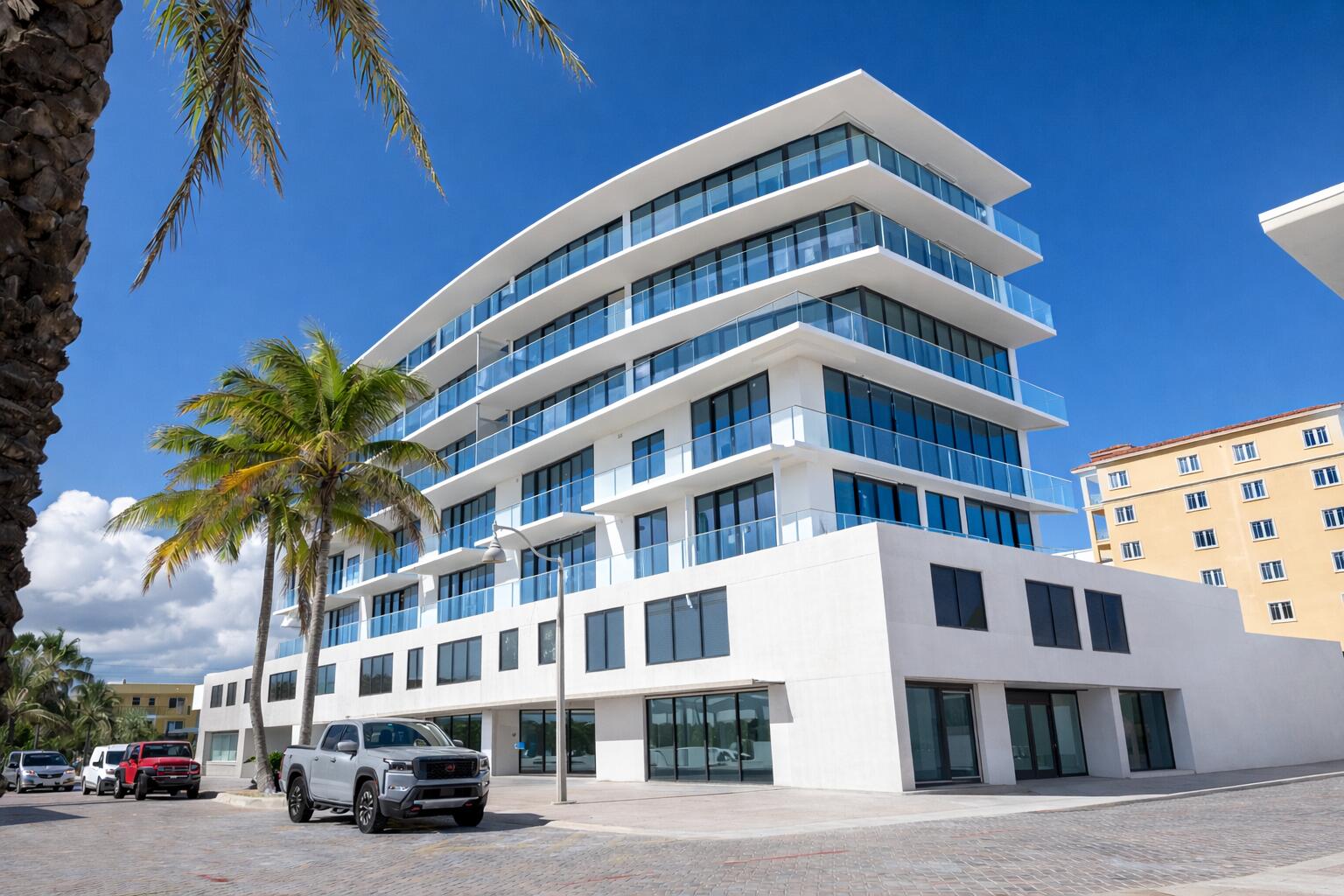 3319 N Ocean Drive TH6