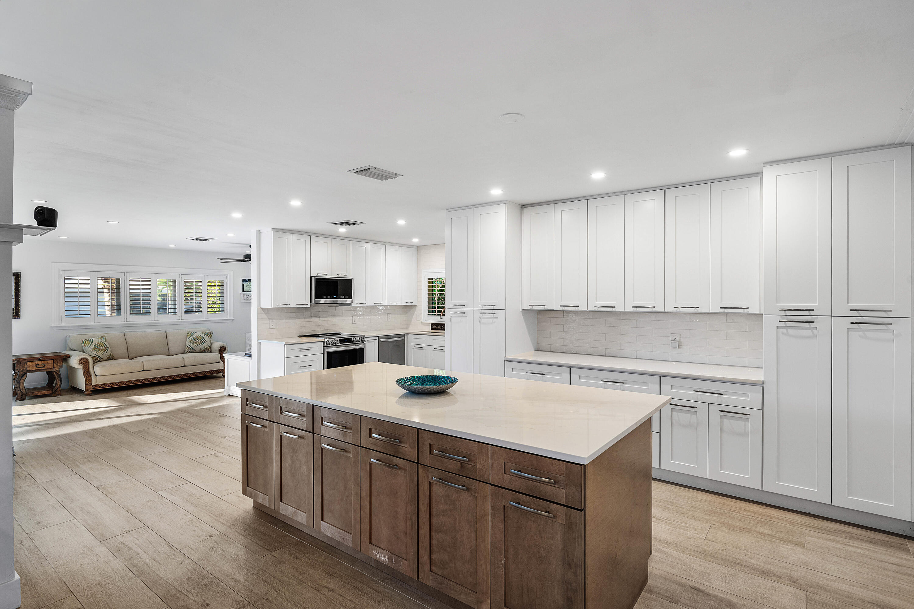 744 Peachtree Lane