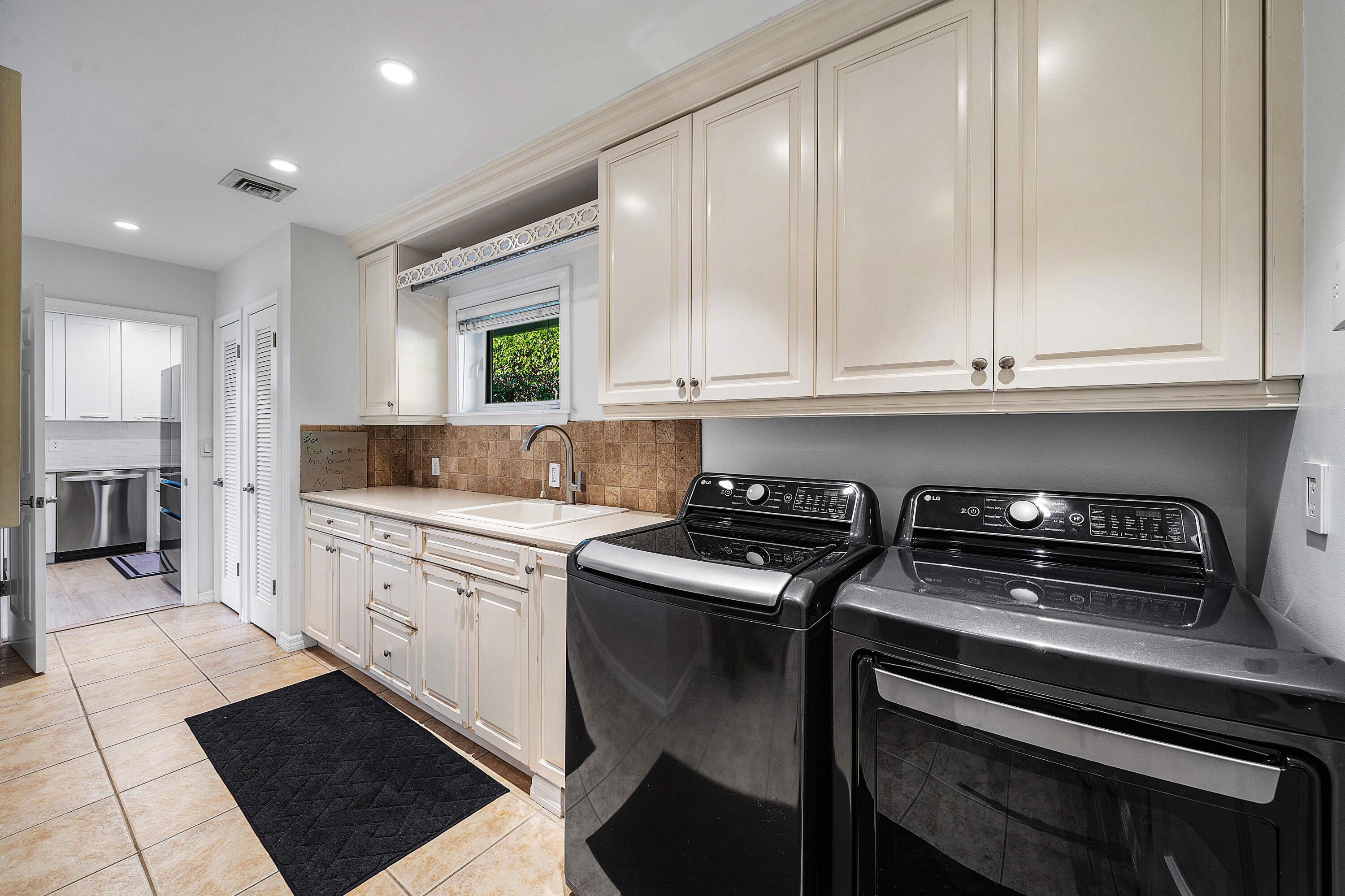 744 Peachtree Lane