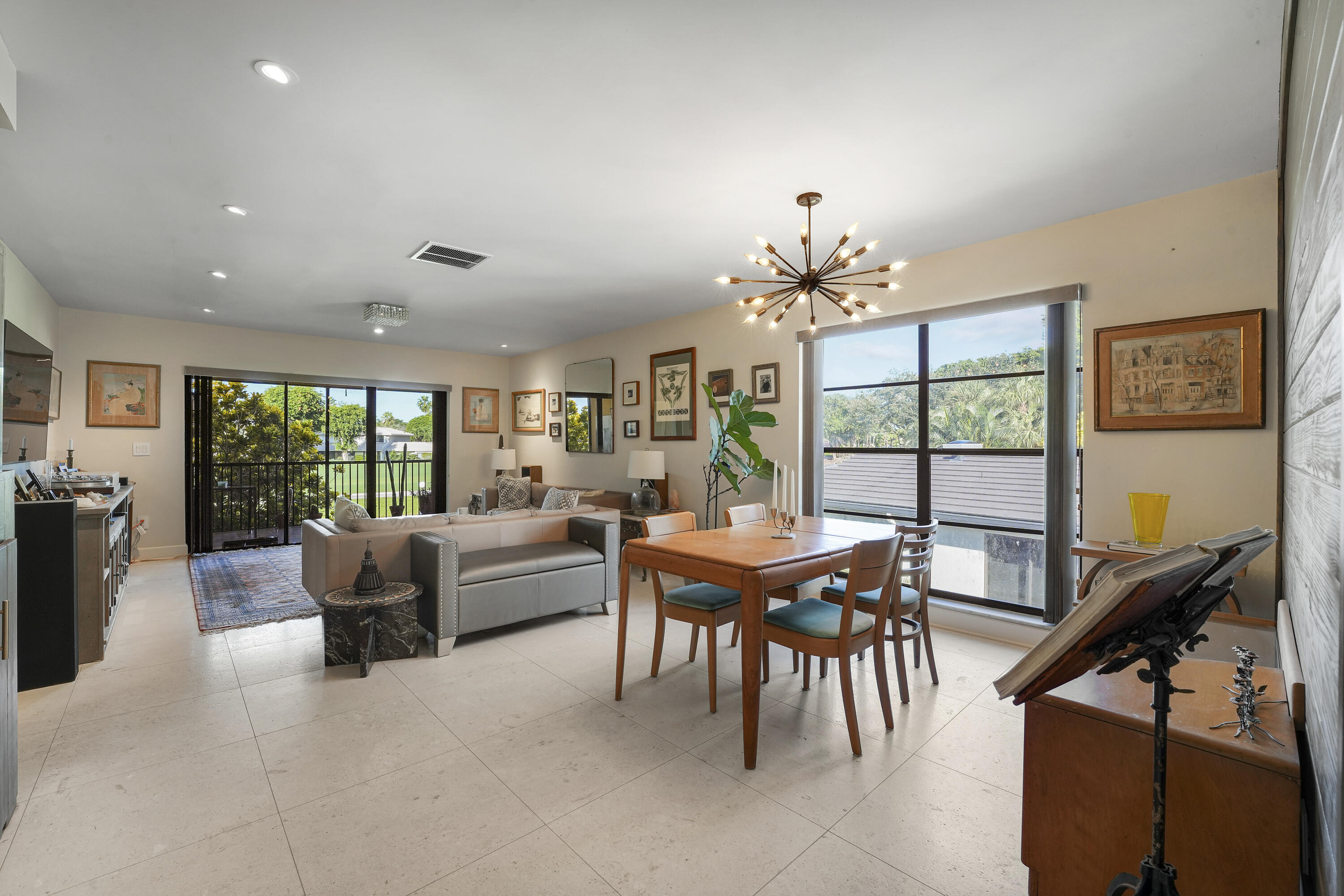 2 SOUTHPORT Lane D