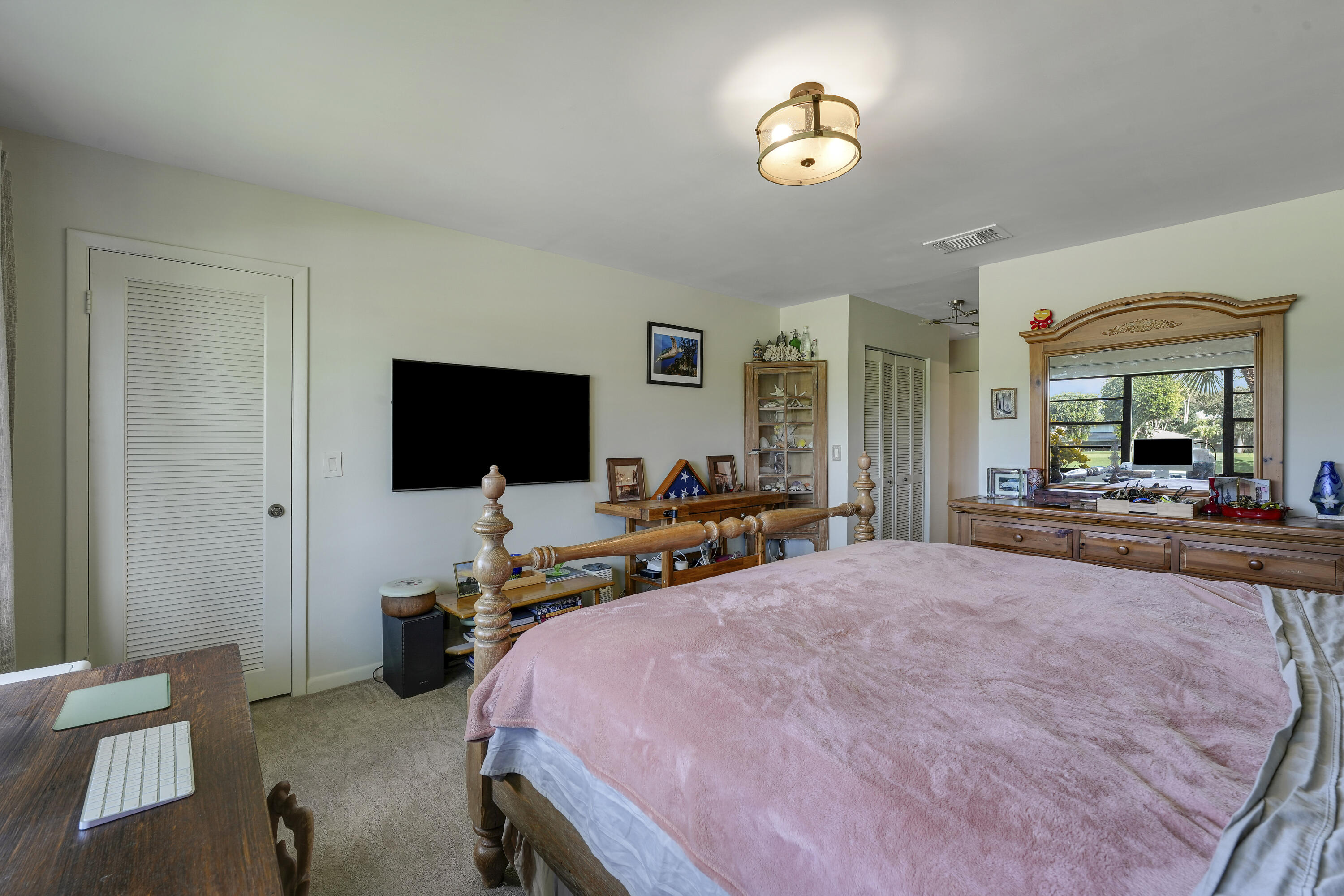 2 SOUTHPORT Lane D