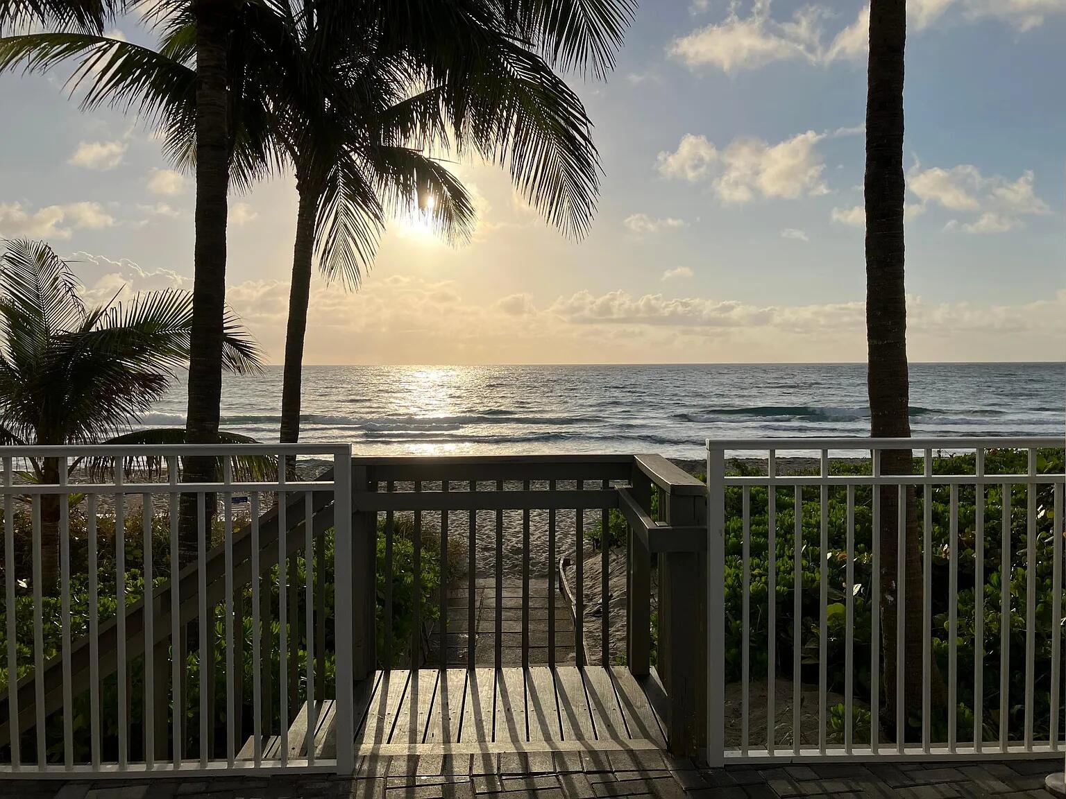 3215 S OCEAN Boulevard 407