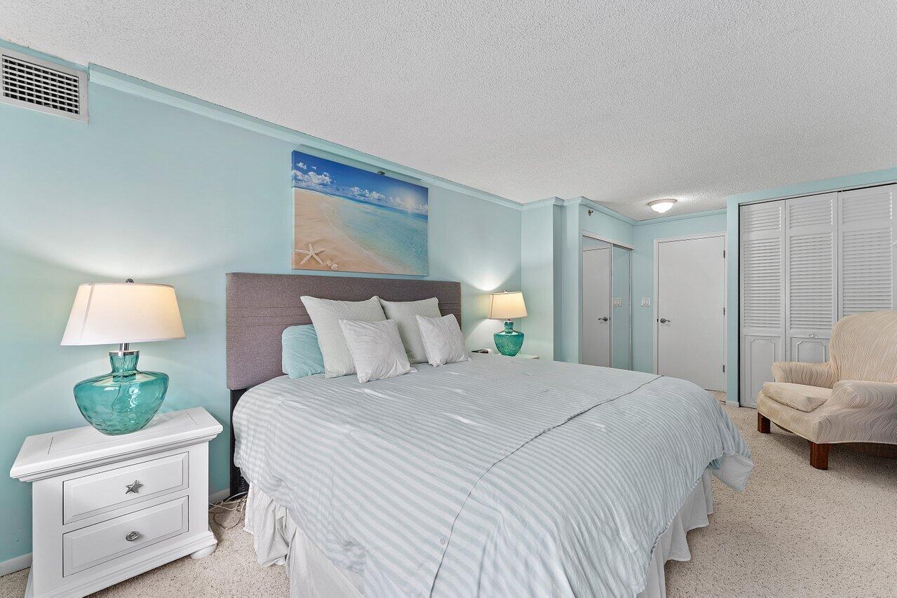 3215 S OCEAN Boulevard 407