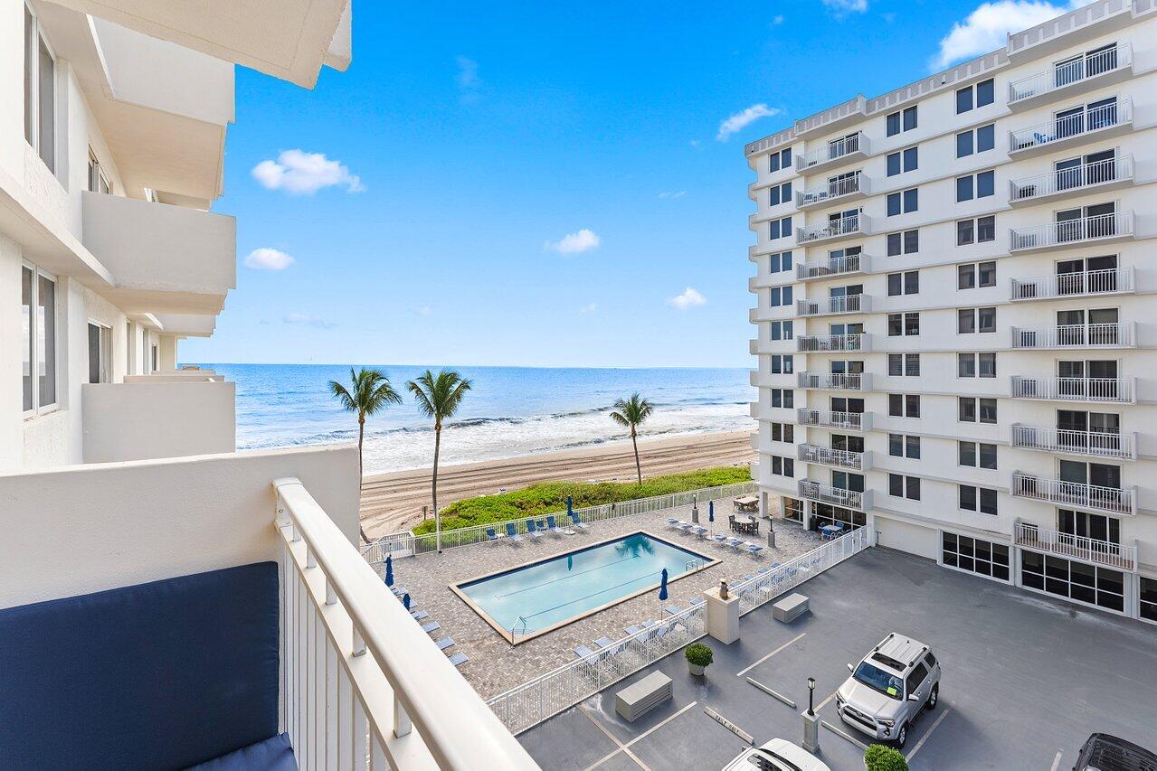 3215 S OCEAN Boulevard 407