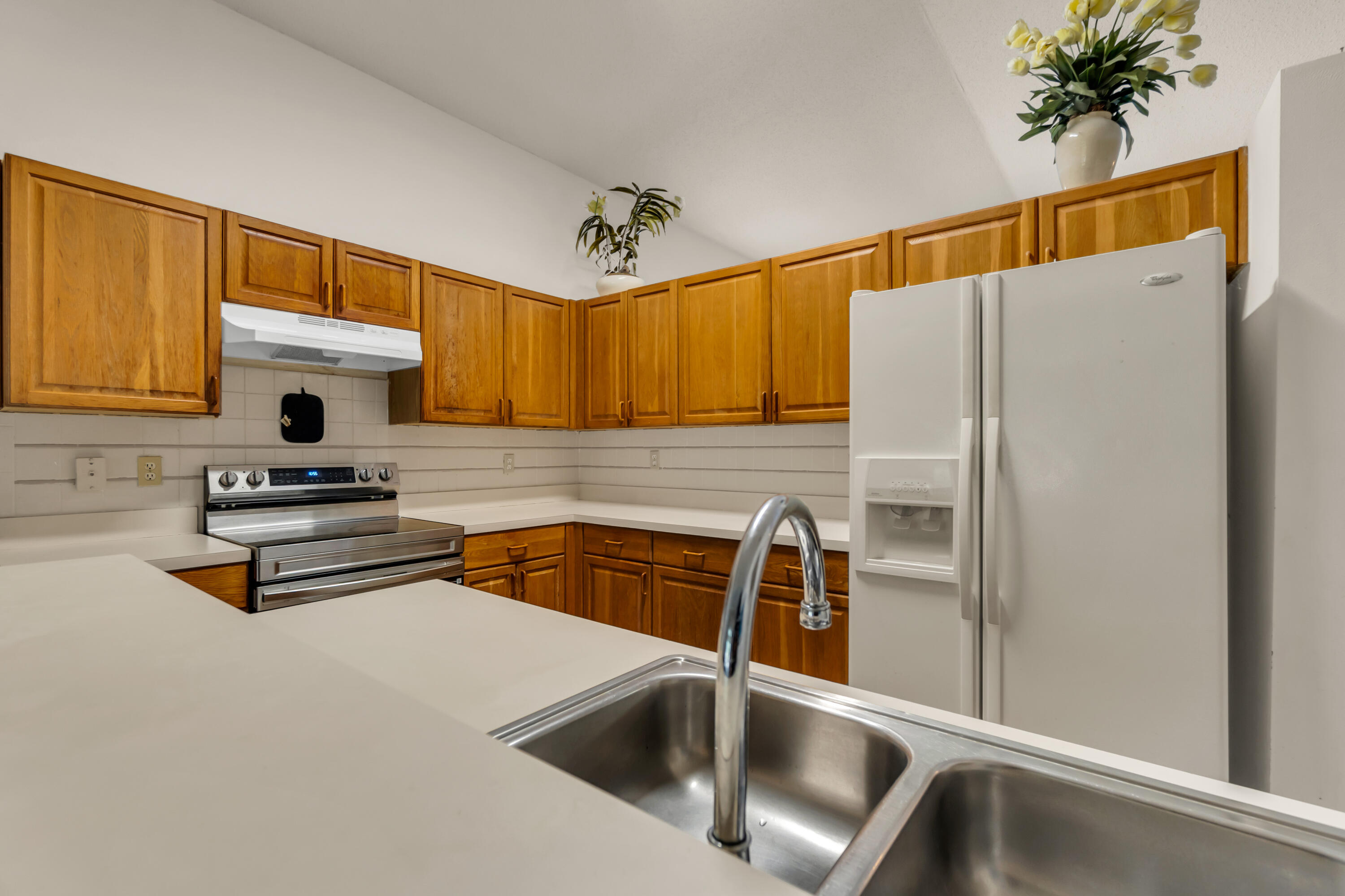 8055 Stirrup Cay Court