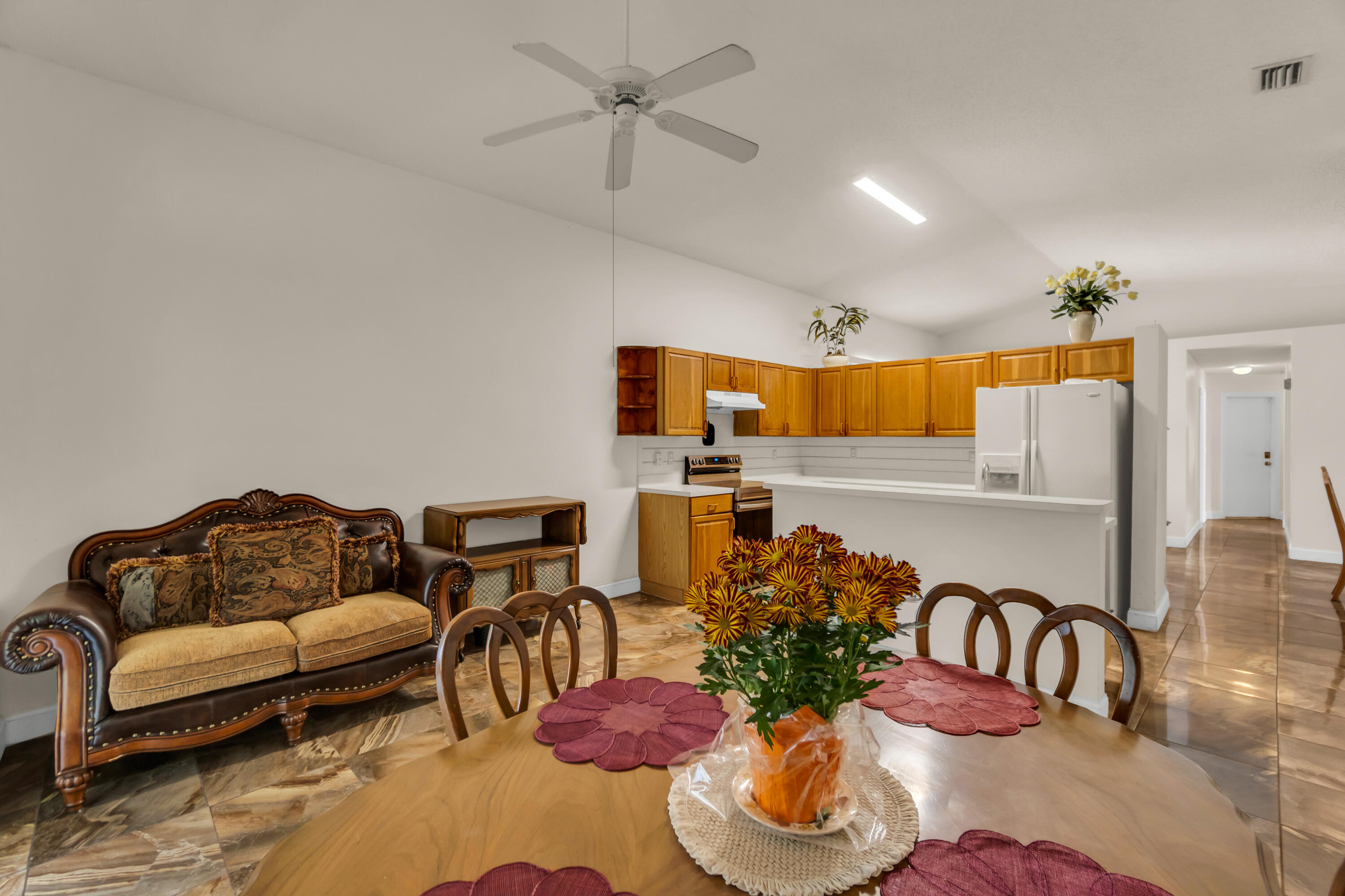 8055 Stirrup Cay Court